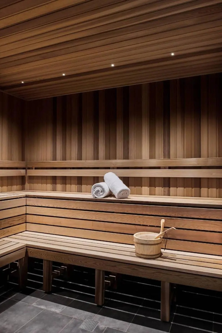 Midnight Hotel, Autograph Collection