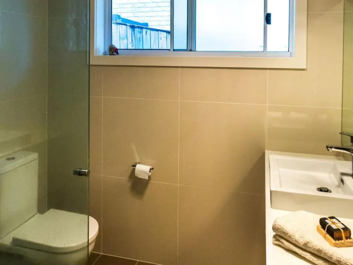 WHALE WATCH FOR FOUR Gerringong 4pm check out Sundays