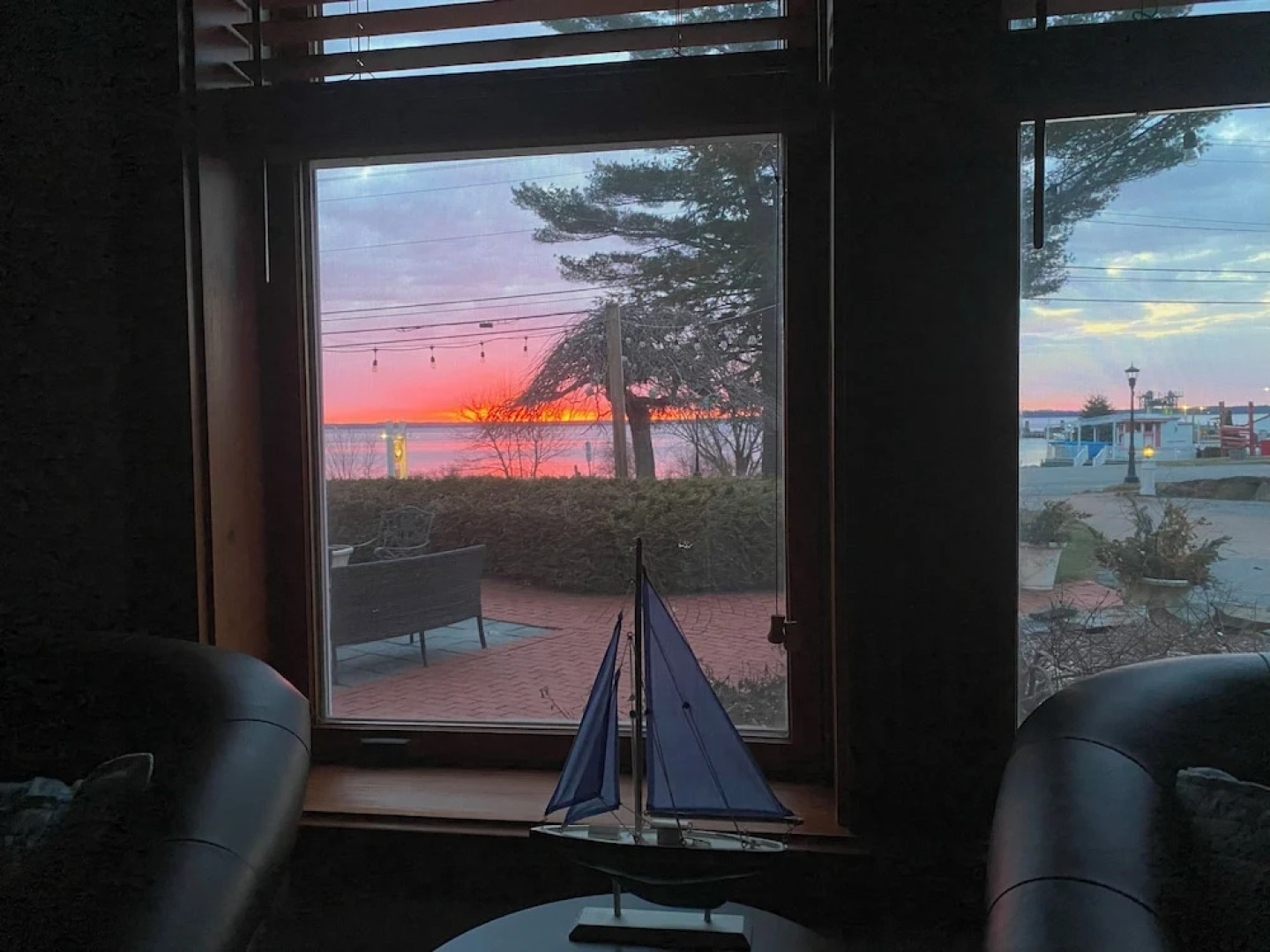 Spouter Inn Bed & Breakfast