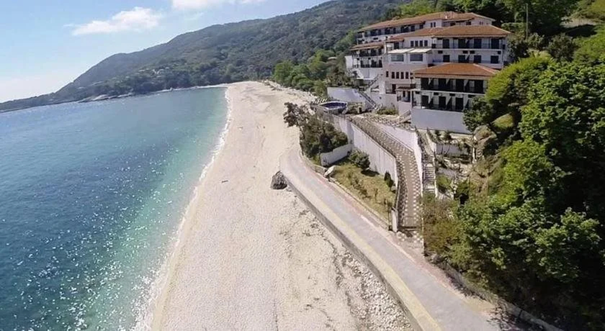 Karaoulanis Beach Aparthotel