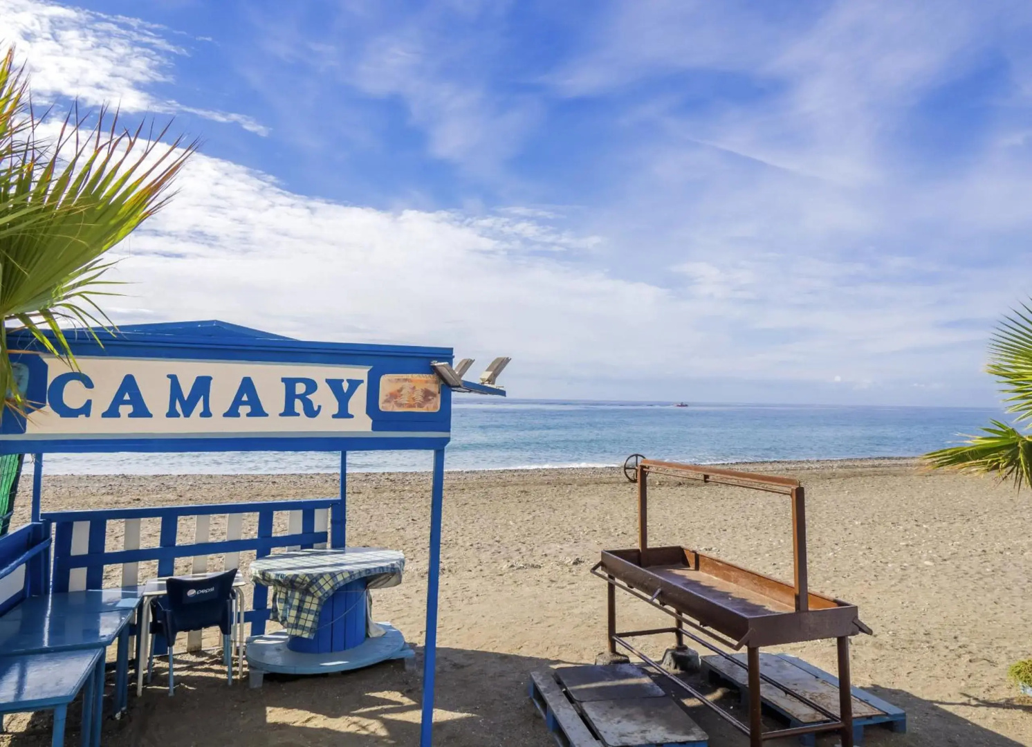 Cubo's Urban Beach Algarrobo