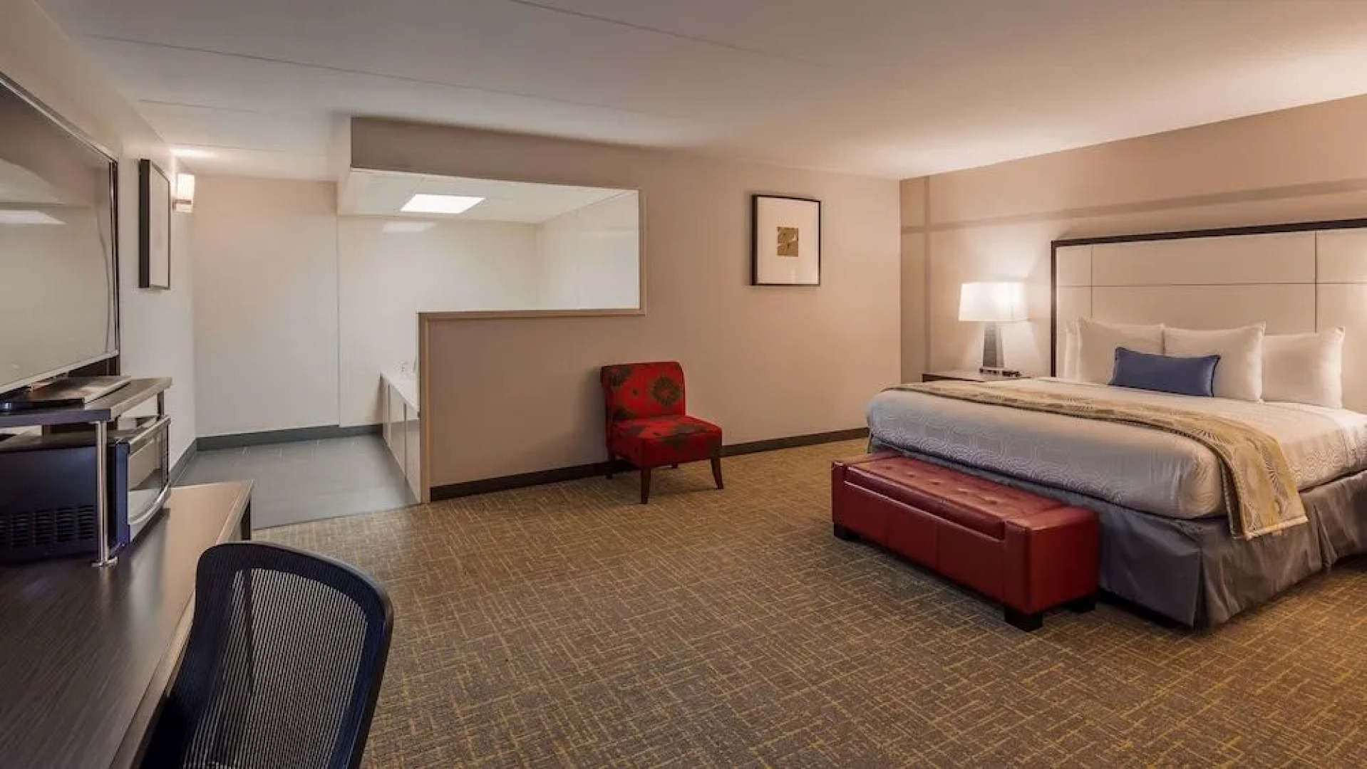 B/W Plus Columbia River Hotel & Conference Ctr