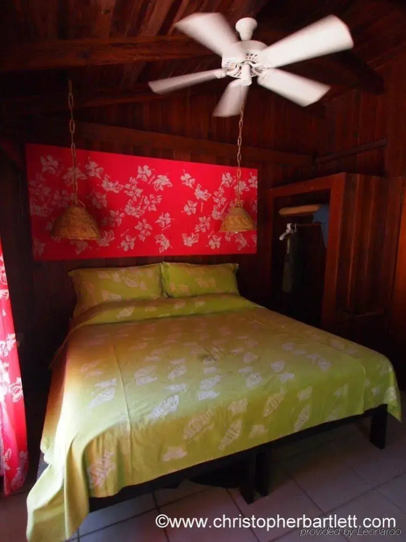 Small Hope Bay Lodge