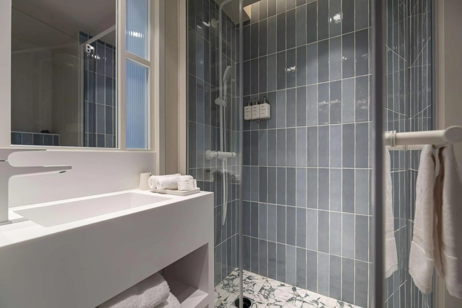 Hotel Yac Paris Clichy, A Member Of Radisson Individuals