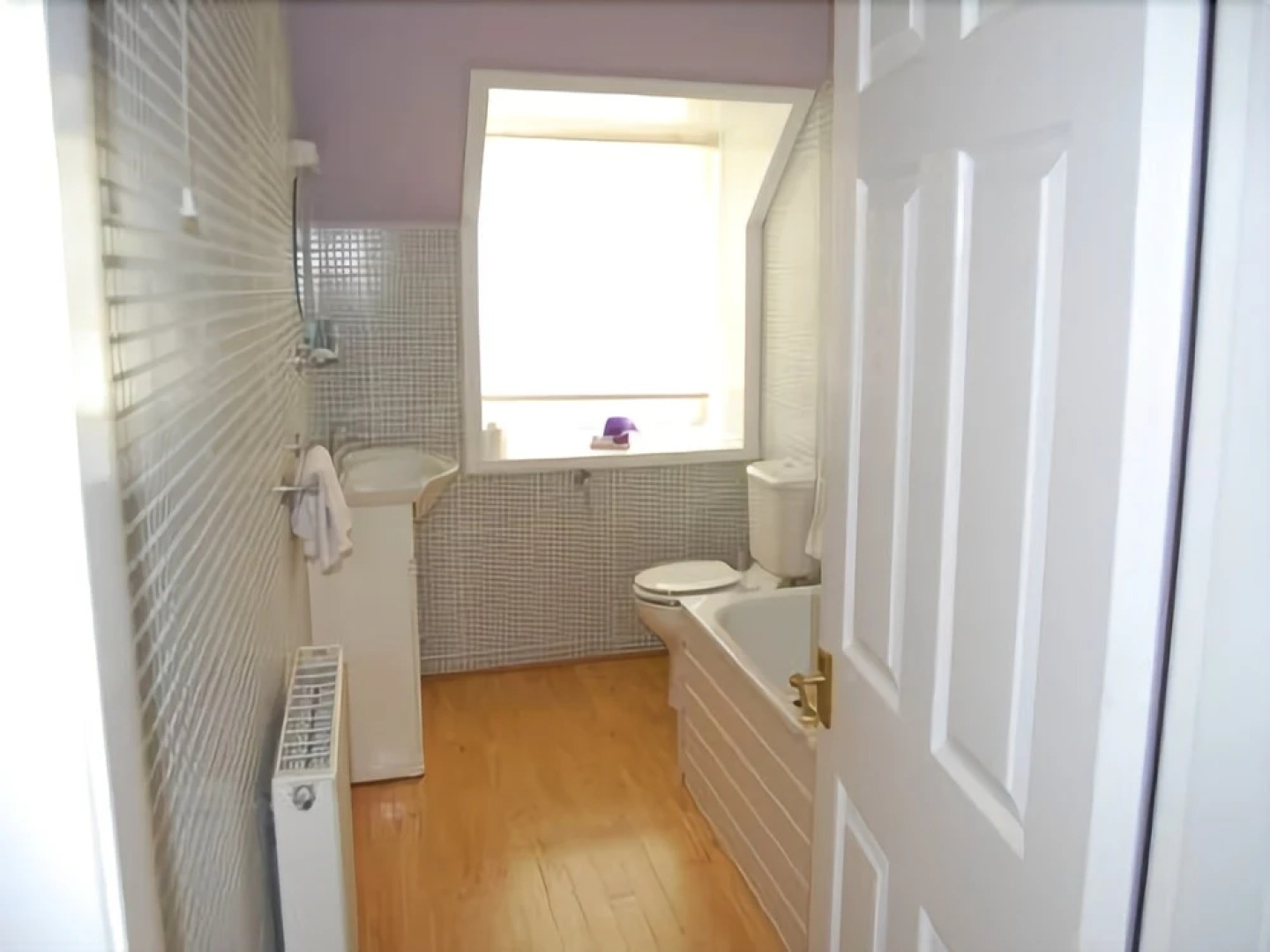 The Bridge Of Lochay Hotel