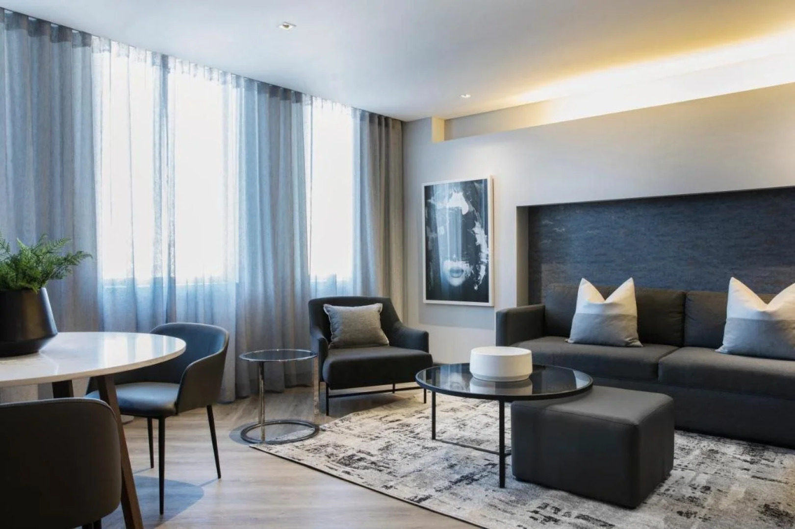 The Capital 15 on Orange Hotel & Spa