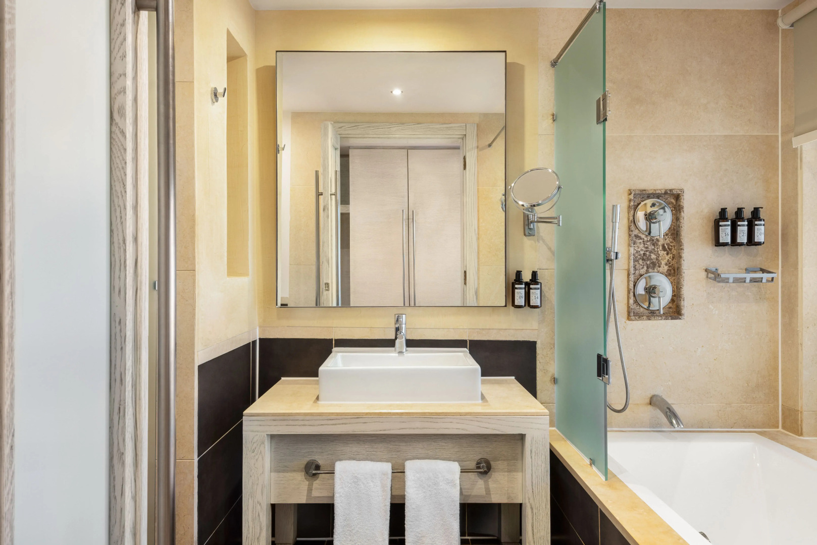 Movenpick Resort Soma Bay