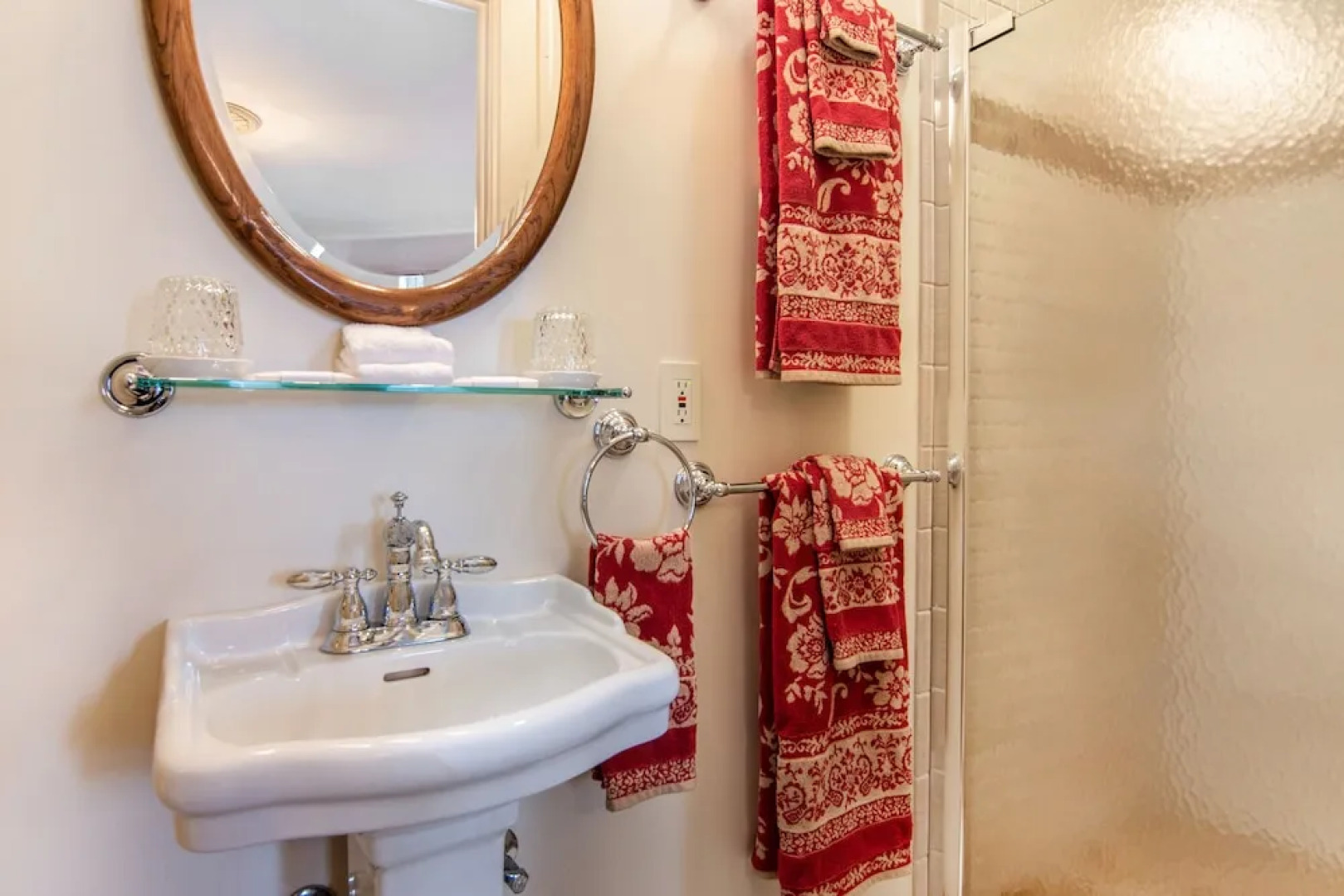 The Lamplighter Bed & Breakfast of Ludington