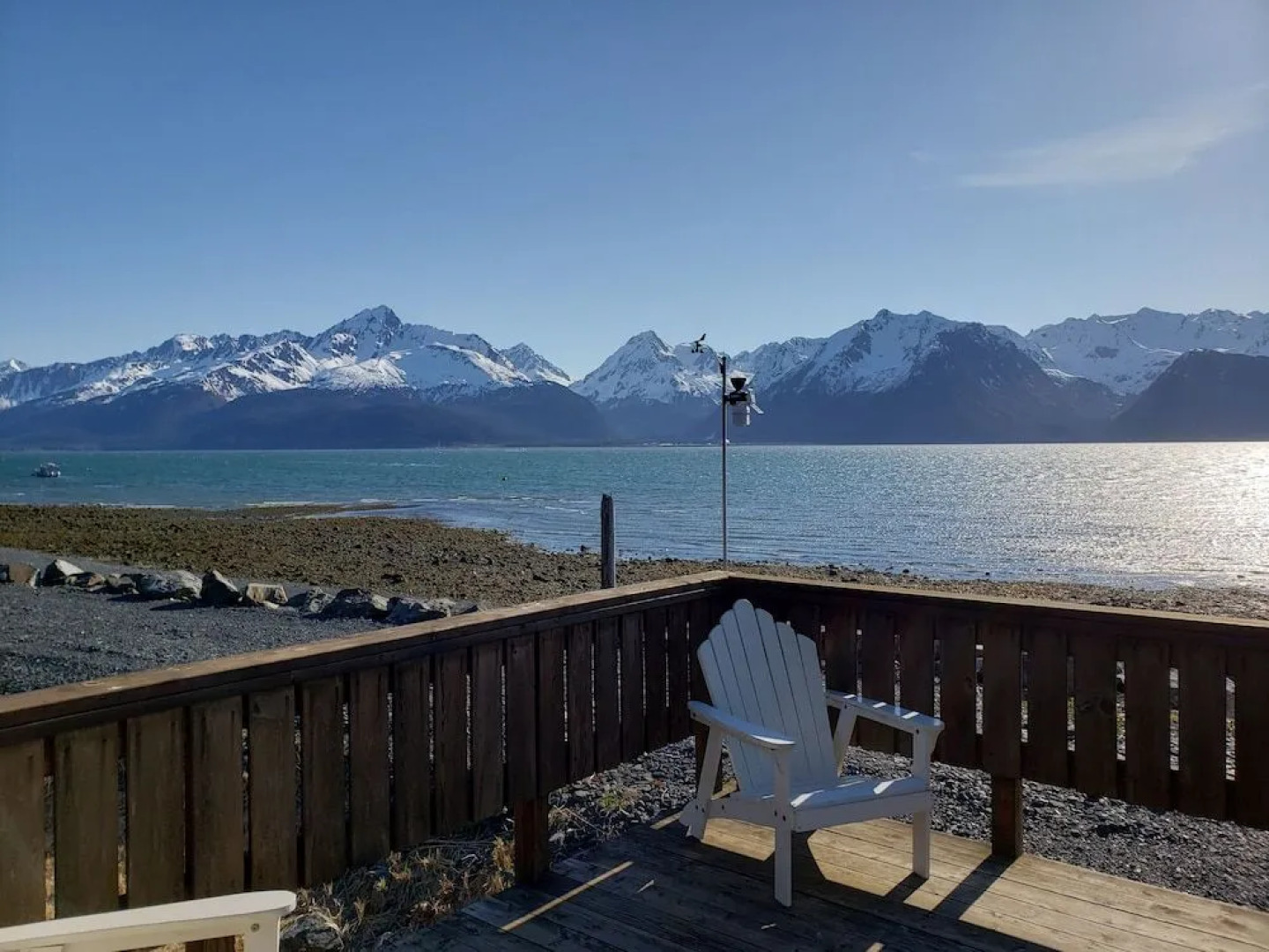 Resurrection Lodge on the Bay