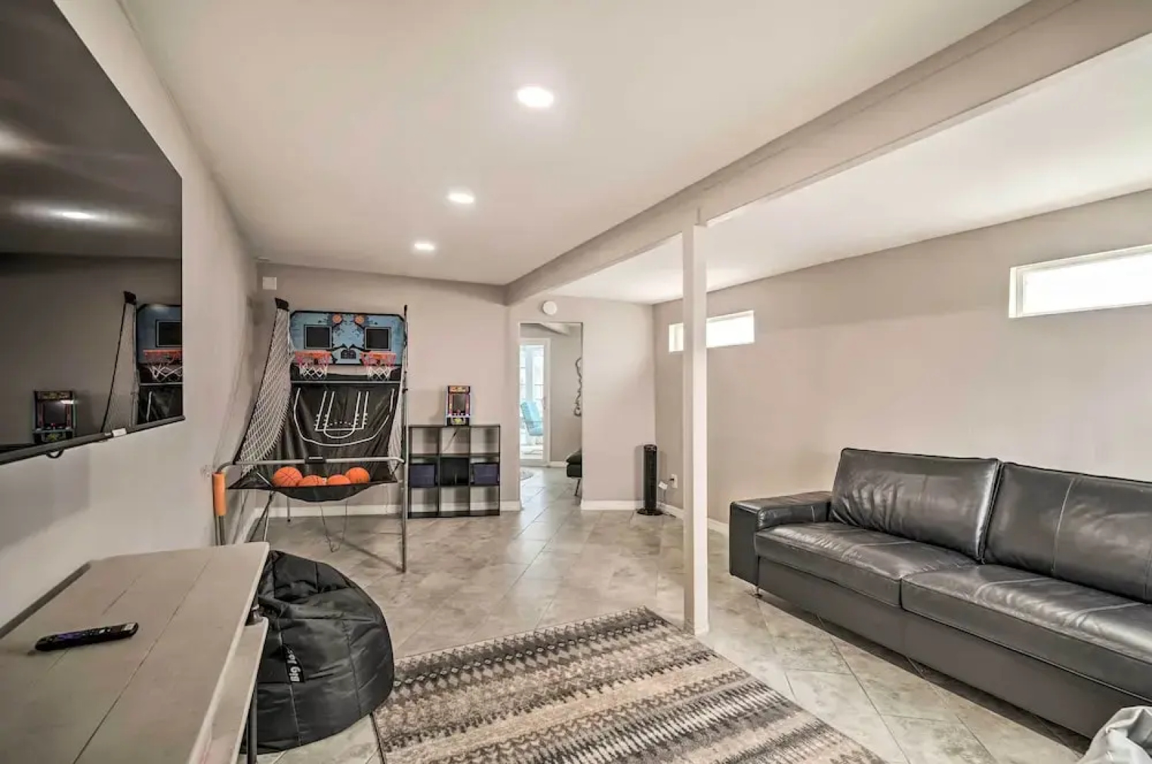 Lake Havasu Getaway w/ Private Pool & Hot Tub