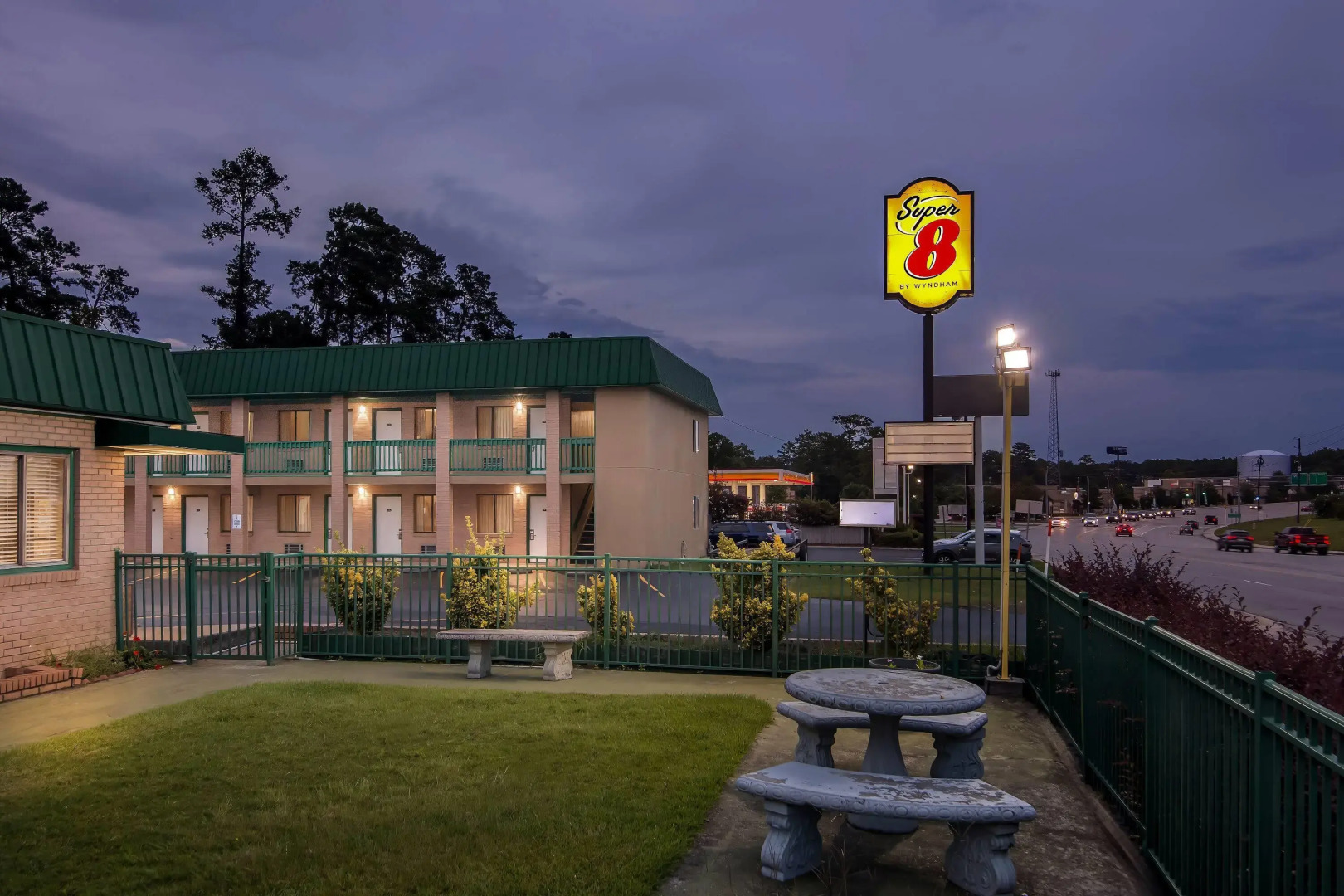 Super 8 by Wyndham Columbia SC / Ft. Jackson