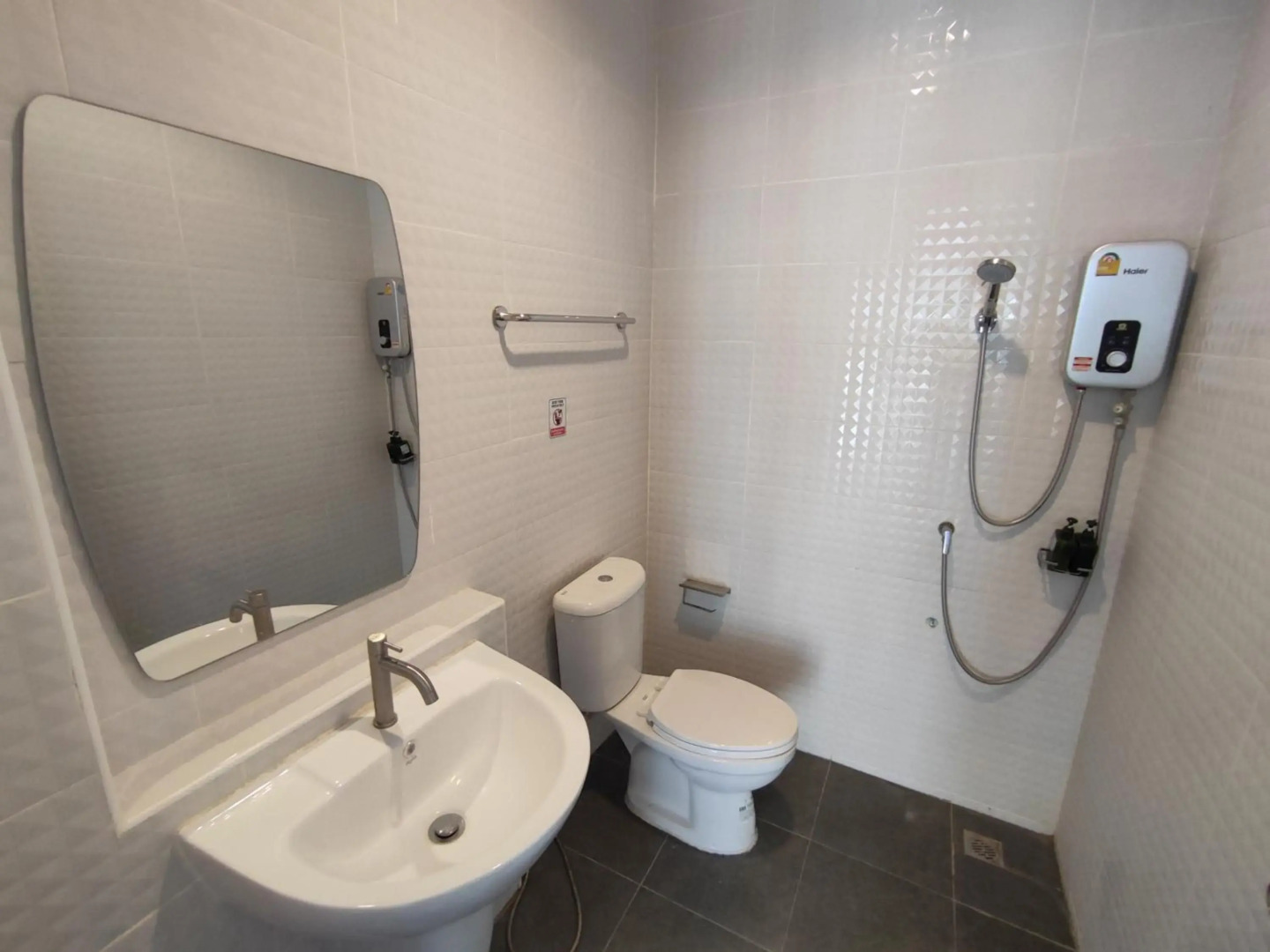 Life Hotel Rong Khun