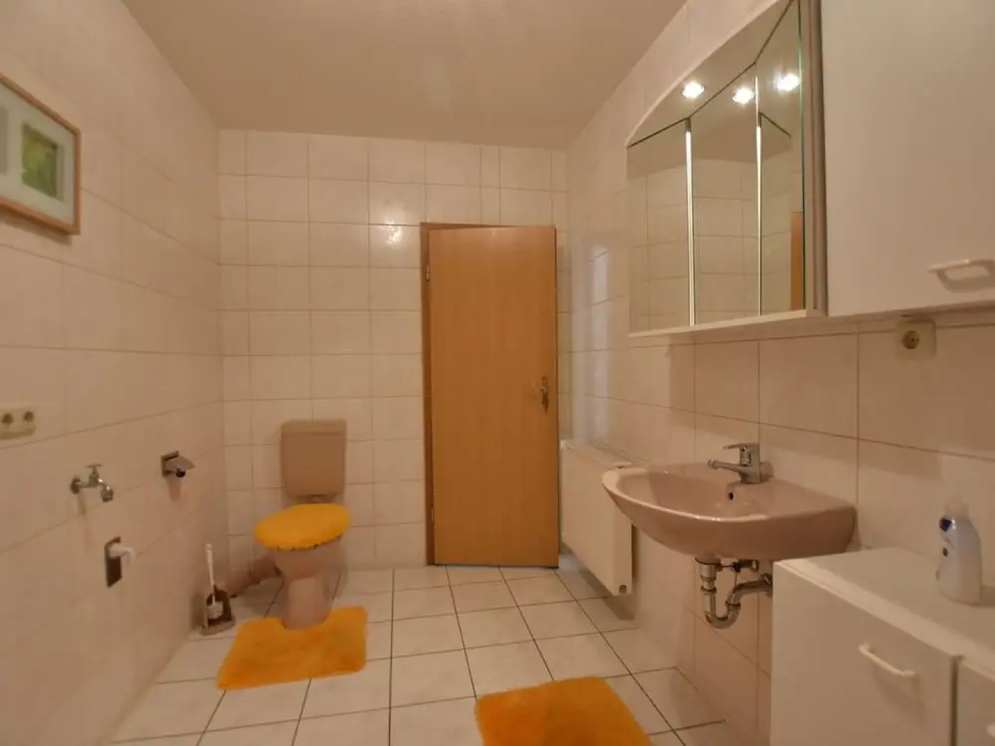 Luxurious Apartment in Wischuer With Fenced Garden, Barbecue