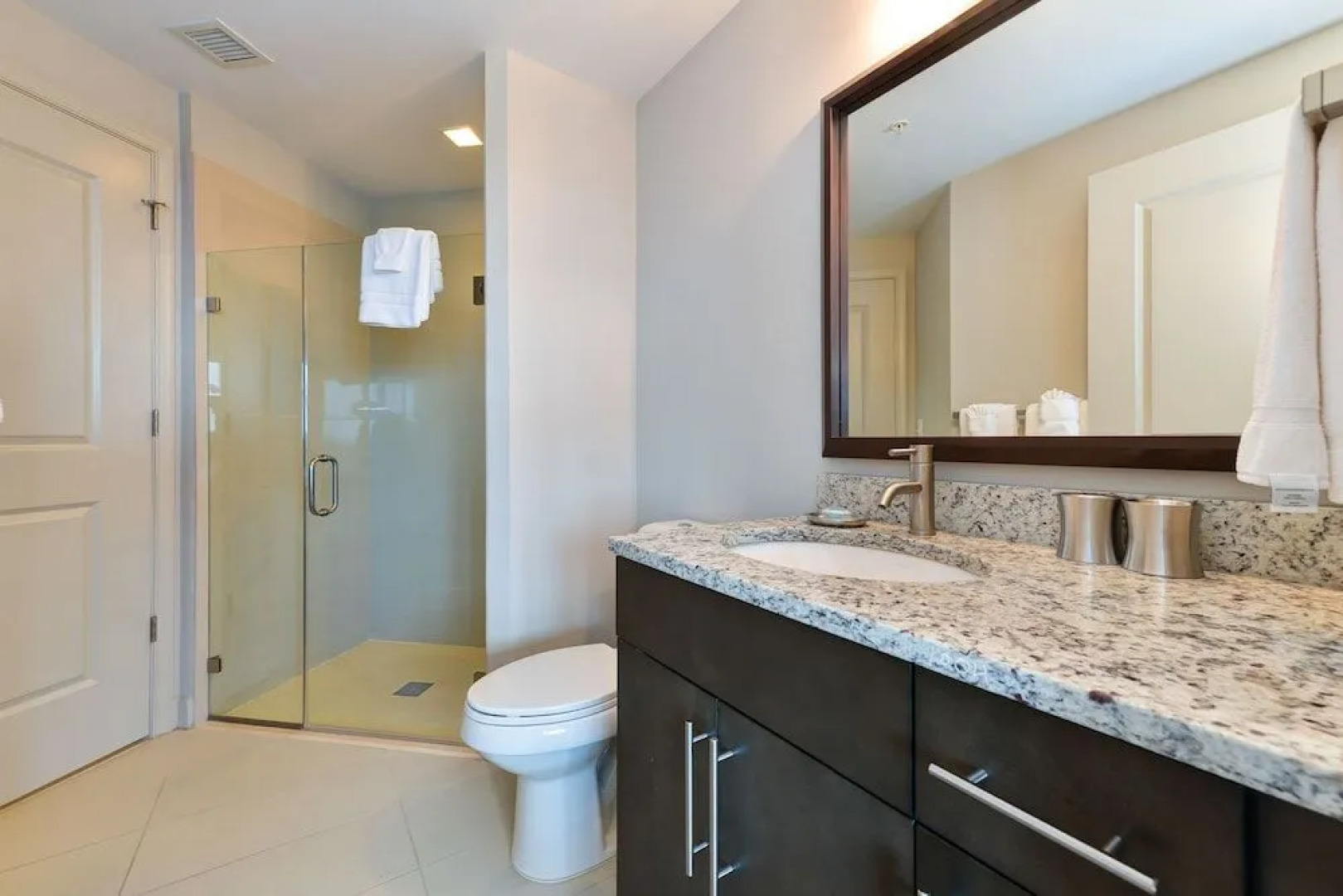 Ovation at Park Crest by Bridgestreet