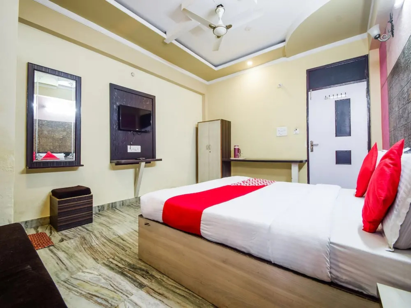 Hotel Kingdom Palace