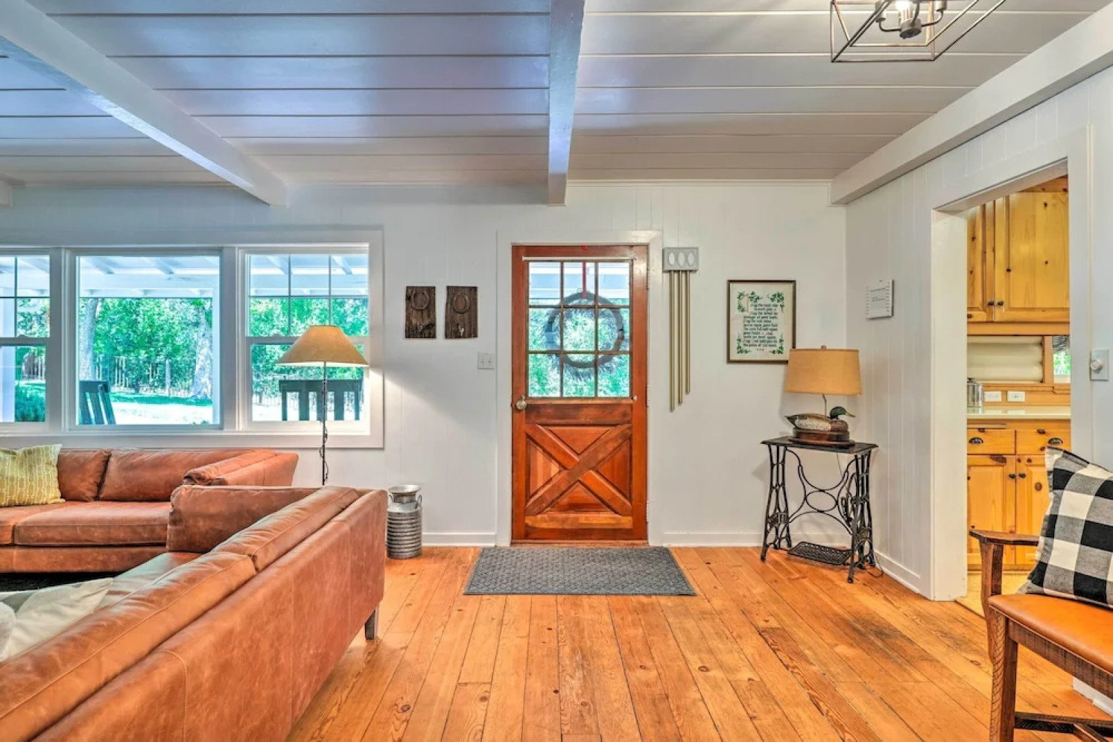 Steps to Dtwn Murphys: Cottage w/ Furnished Porch