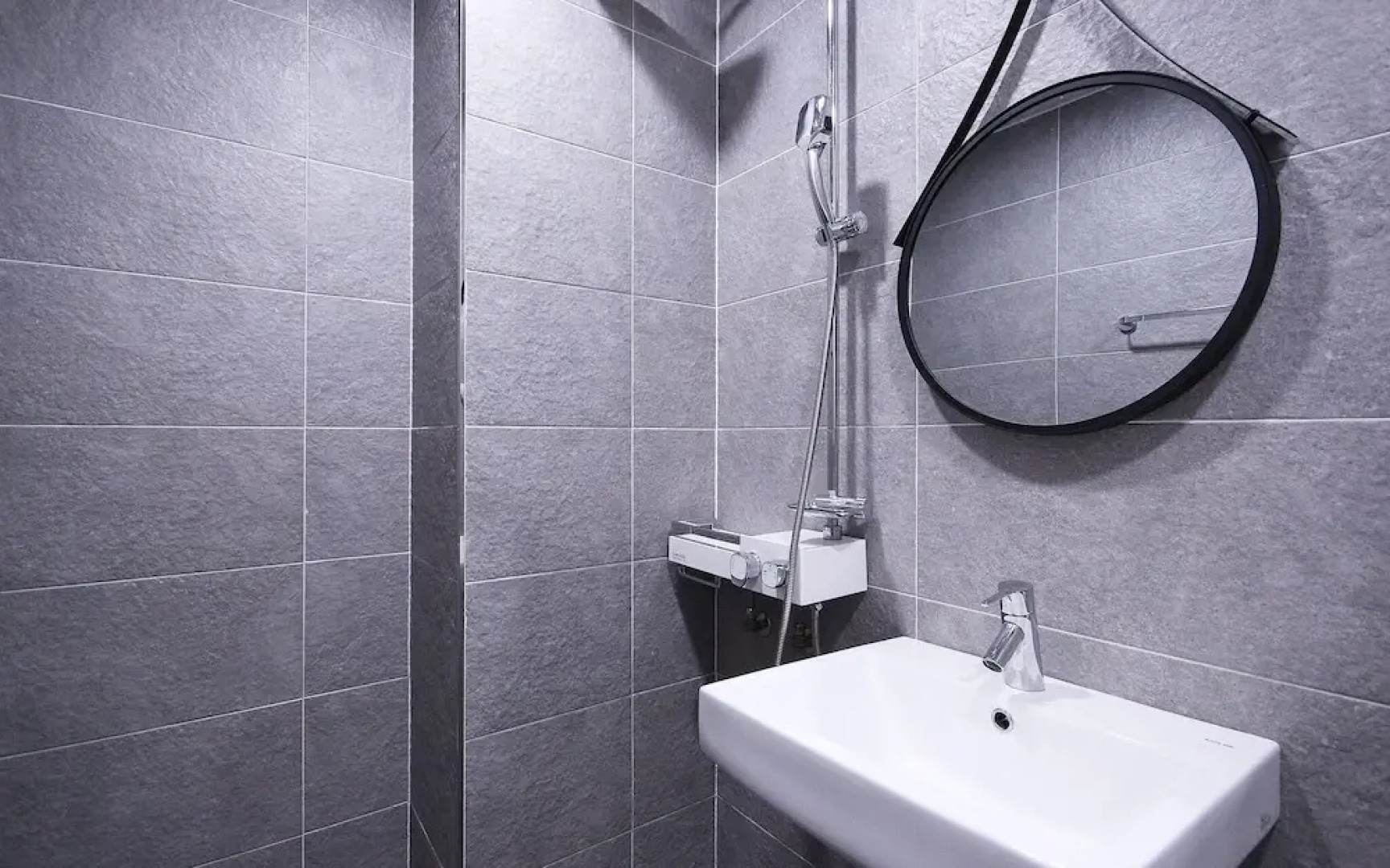 Yeongdeok Ganggu Port Stay