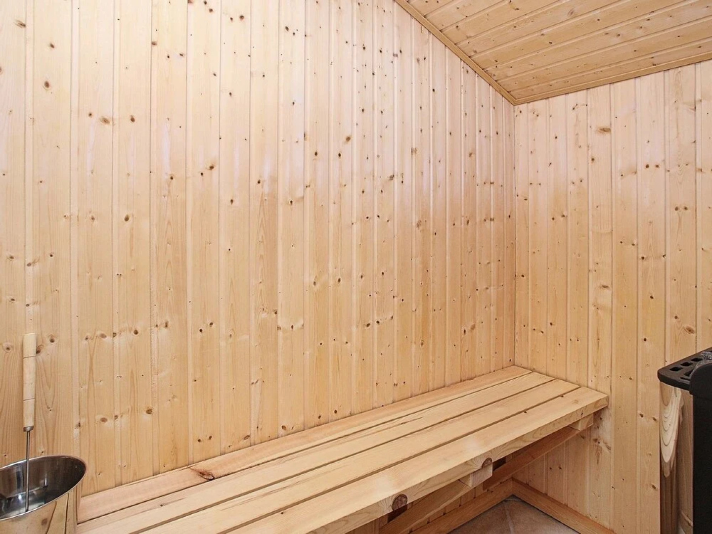 Spacious Cottage in Albaek Jutland With Sauna