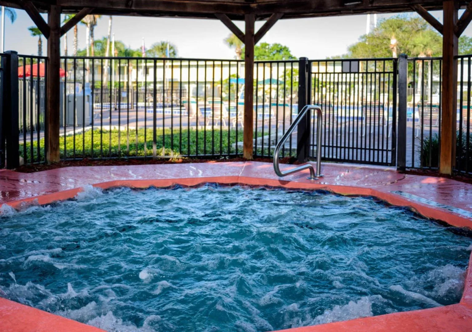 Seralago Hotel & Suites Main Gate East