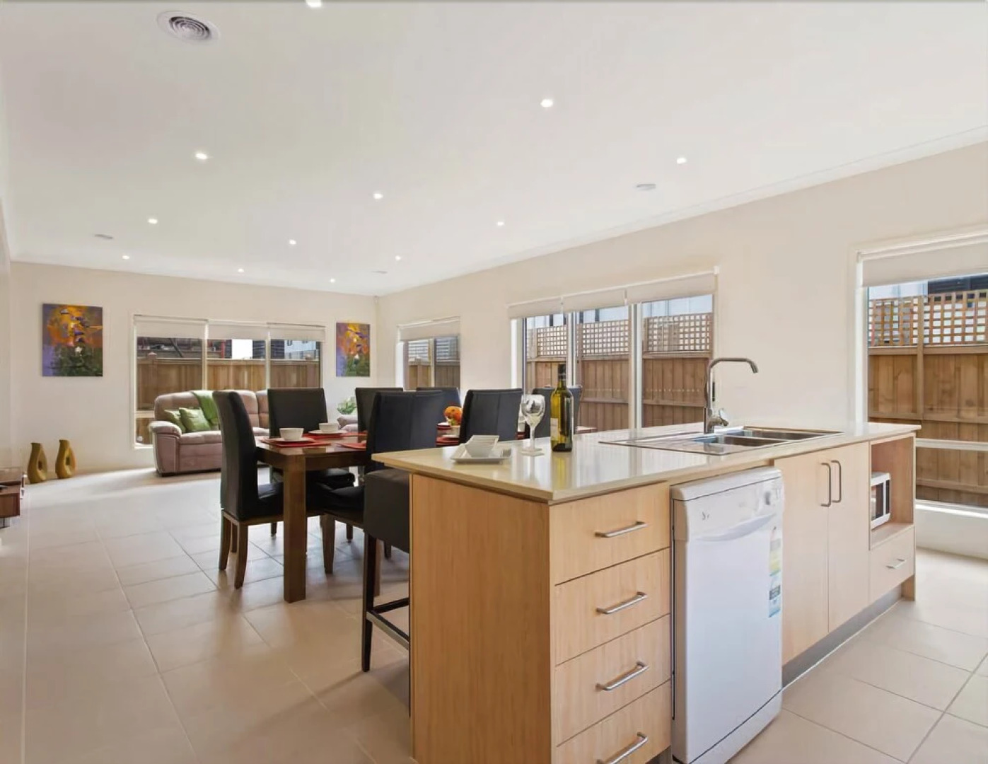 Wyndham Harbour Villa - Melbourne