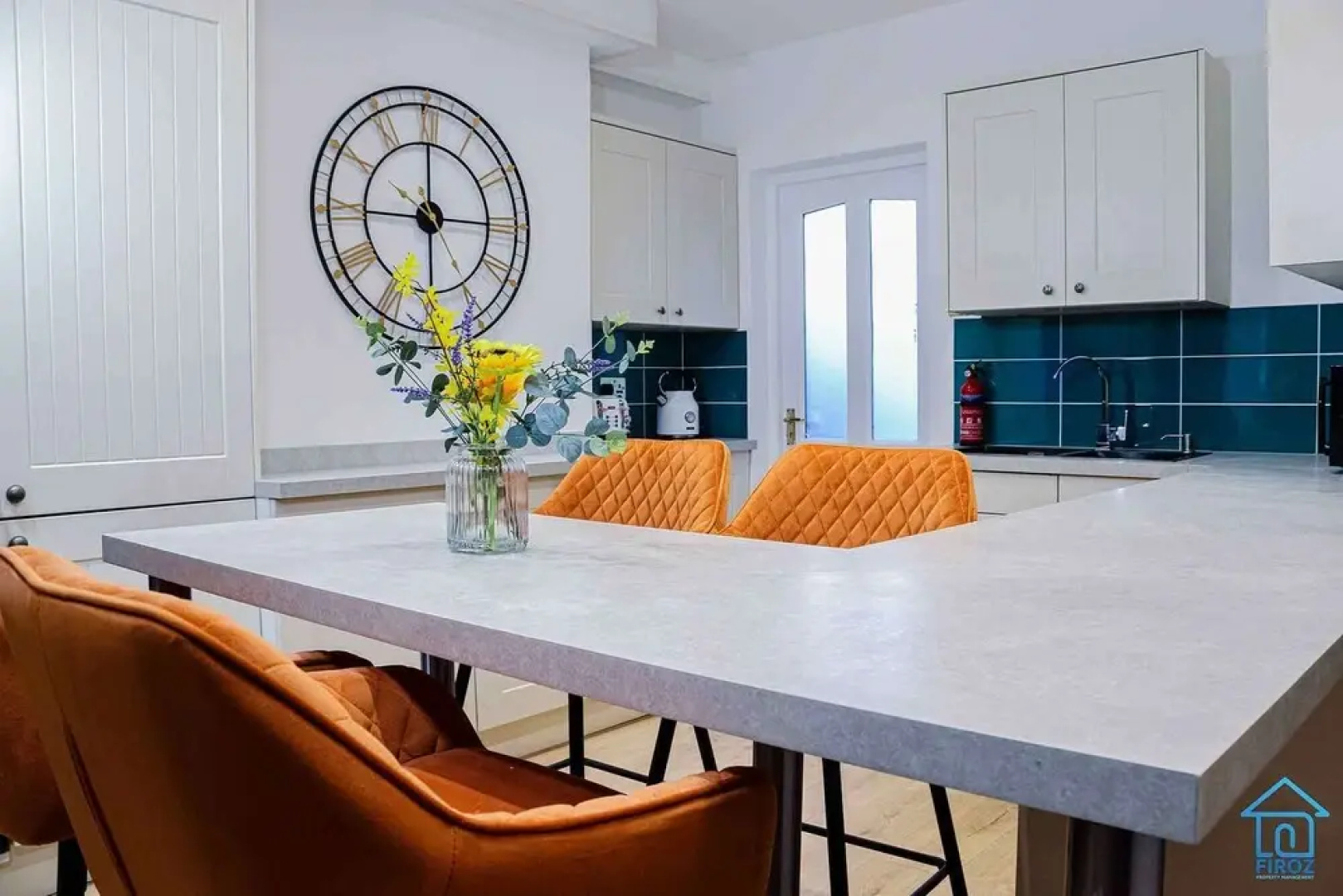 York Contractor House by Firoz Property Management