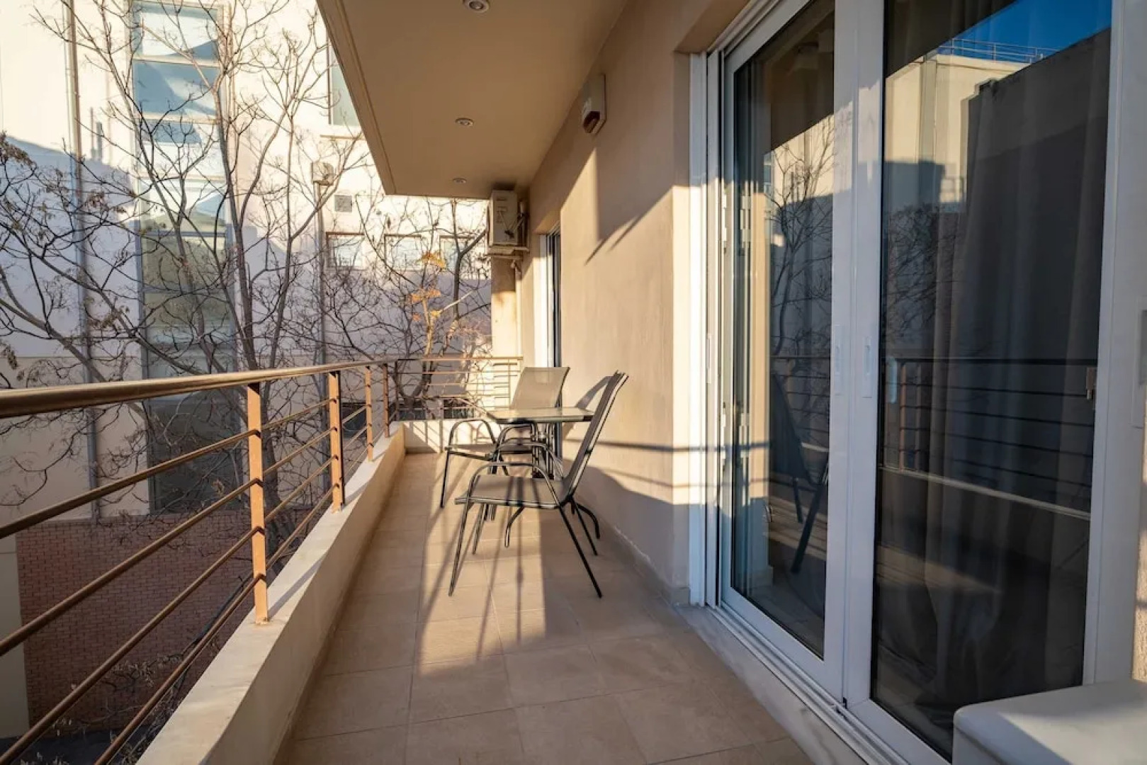 Kalithea train station 1bedroom 2persons