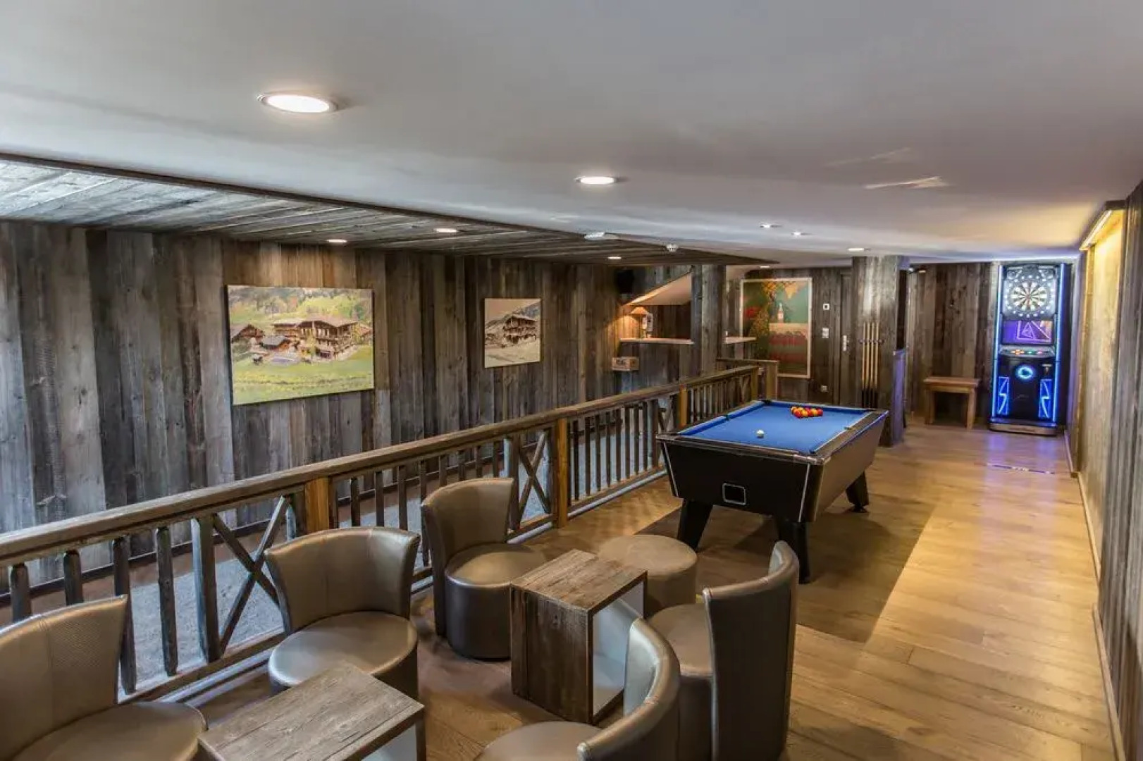 Chalet Hotel Crychar