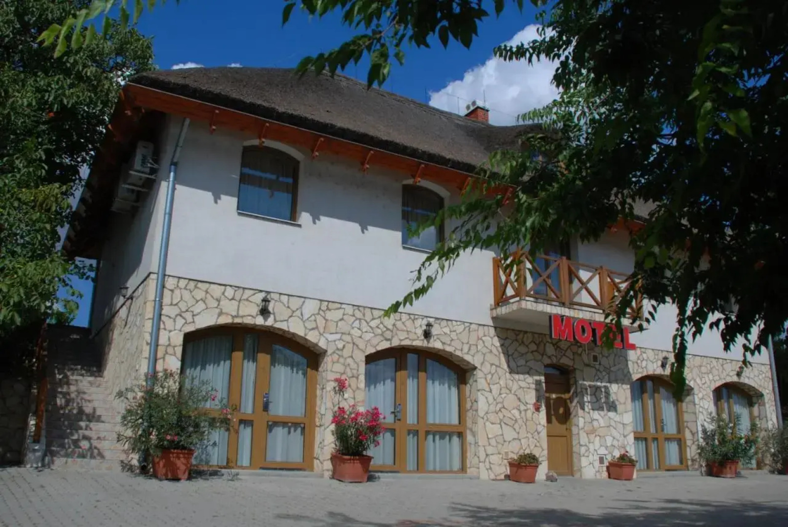 Tekergő Motel és Étterem
