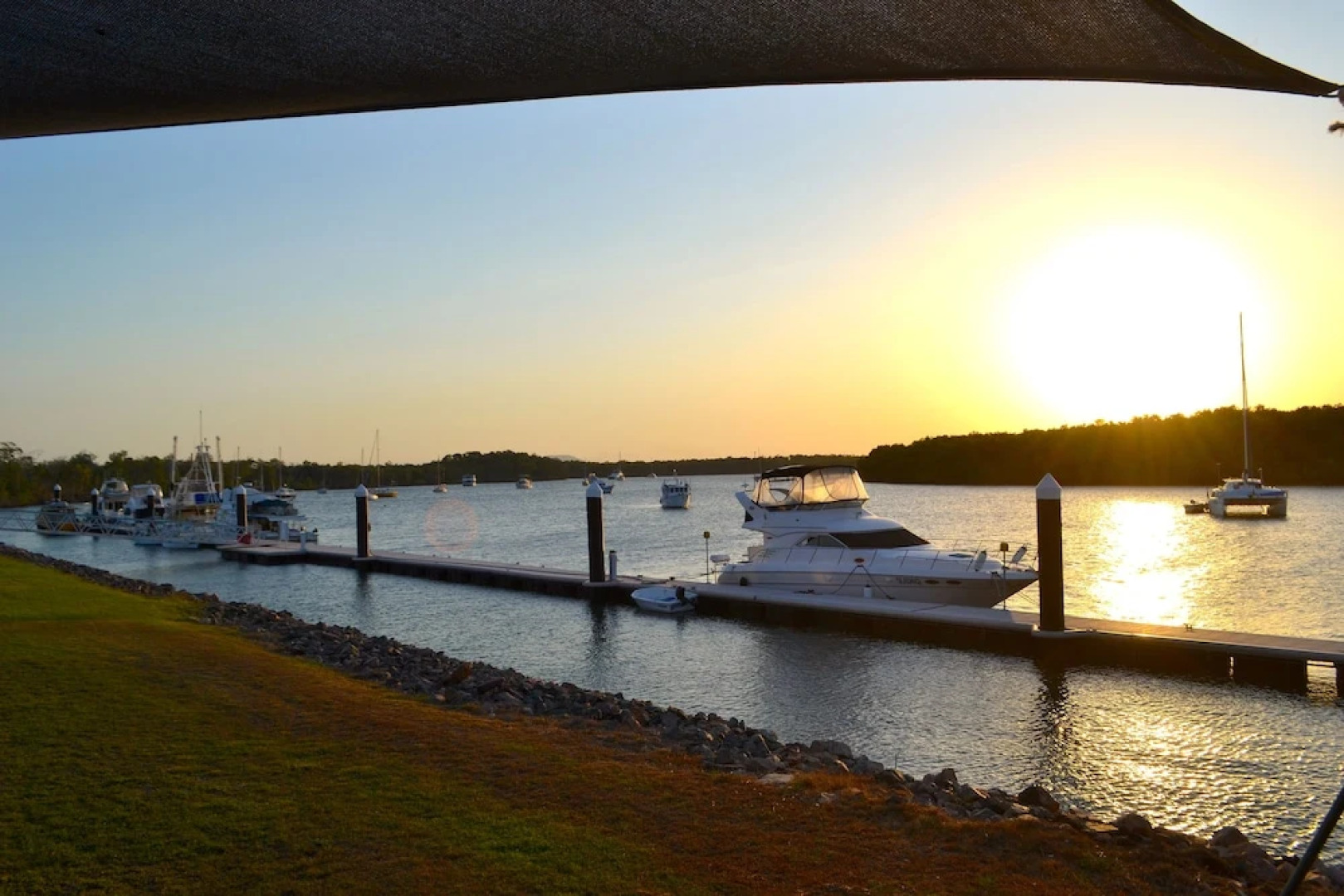 Hinchinbrook Marine Cove Resort