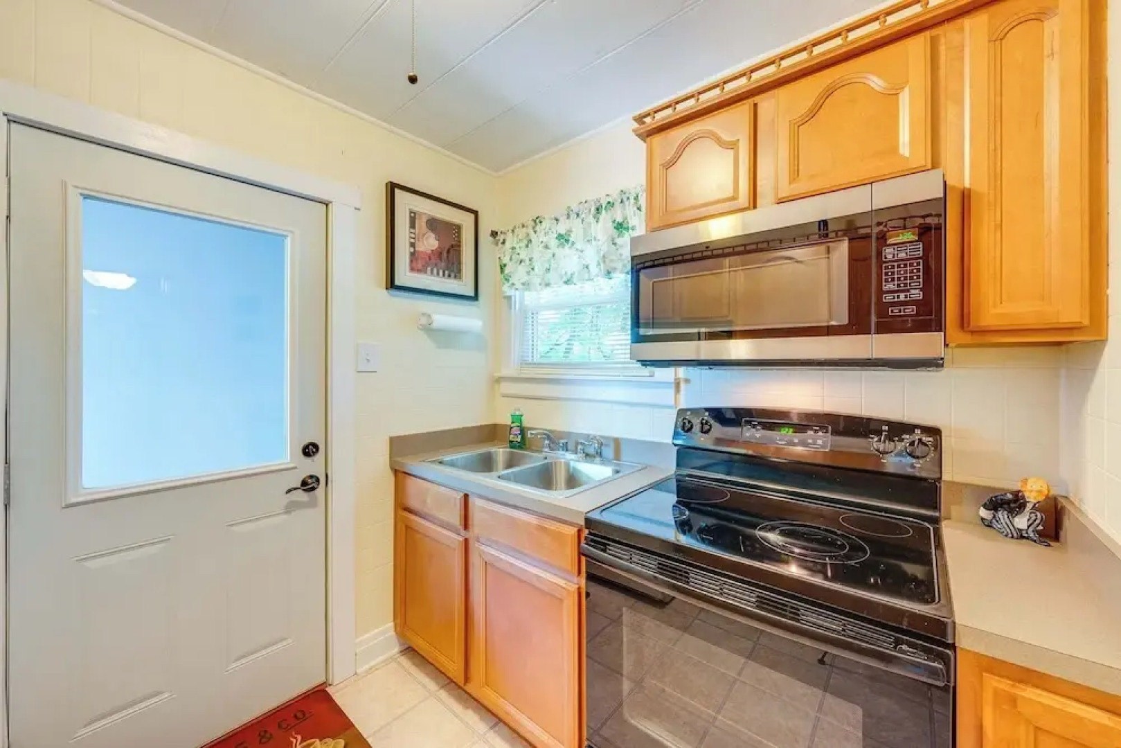 Como Cottage - Stay for 6!