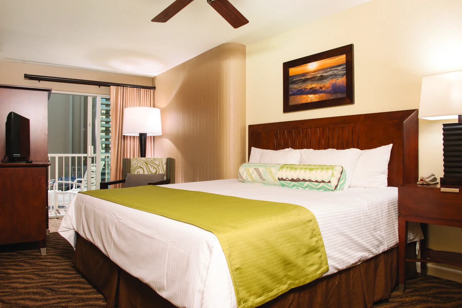 Club Wyndham at Waikiki Beach Walk