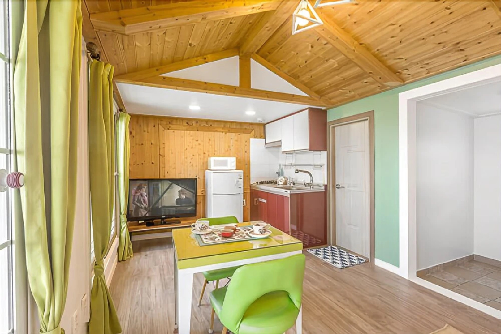 Yeosu Sunset & Sea Pension