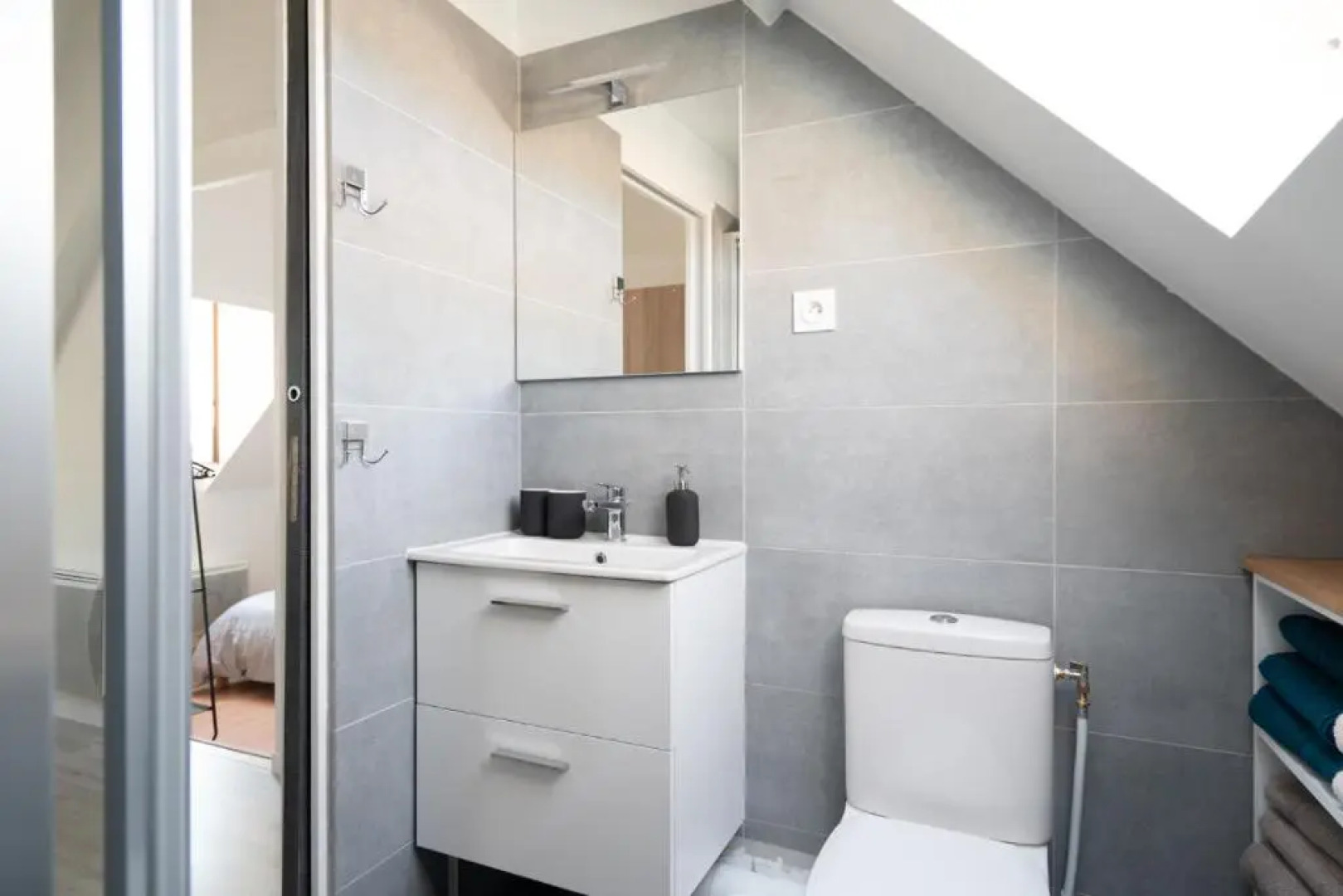 T3 Lumineux Proche Château Tout Equipé