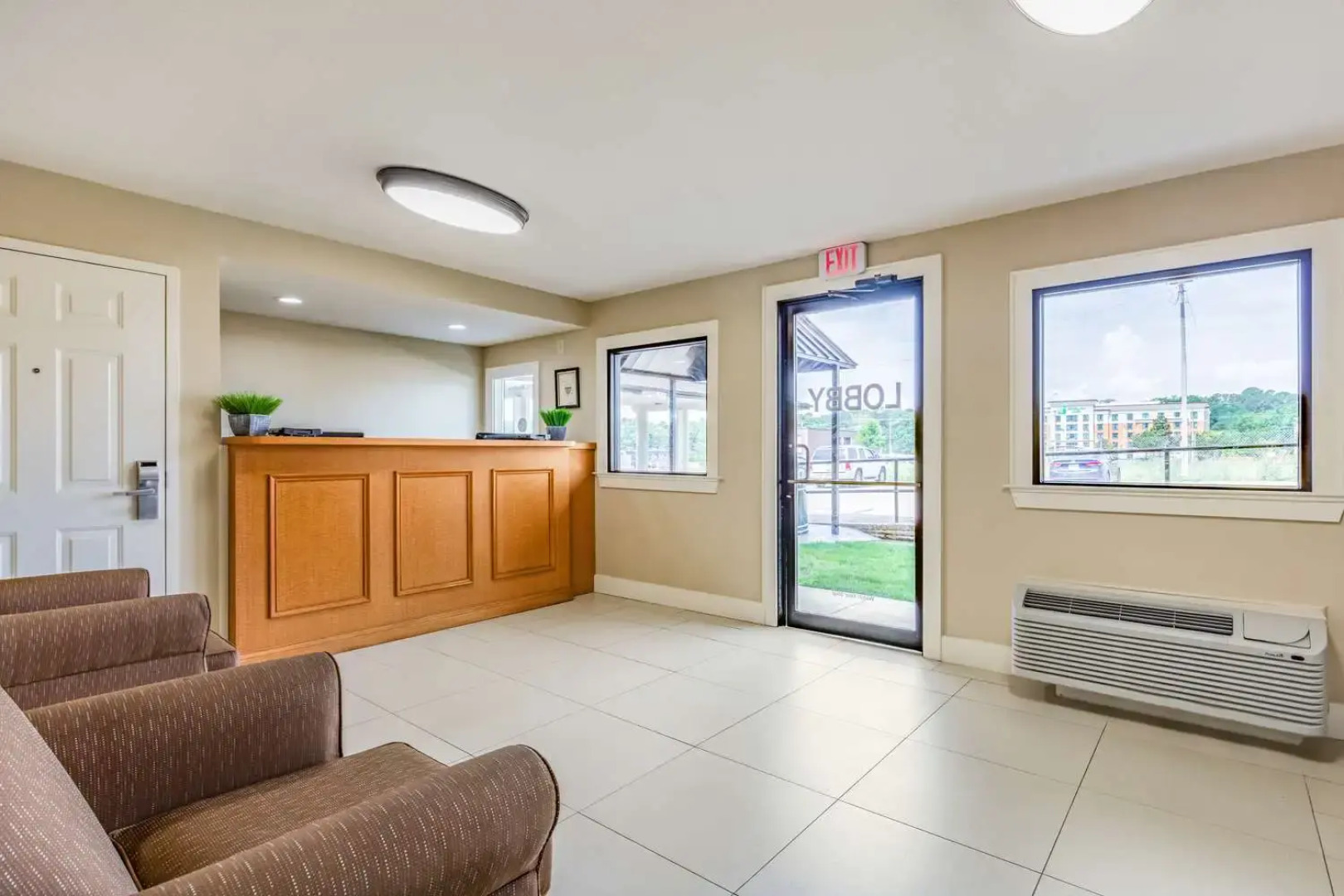 Rodeway Inn & Suites