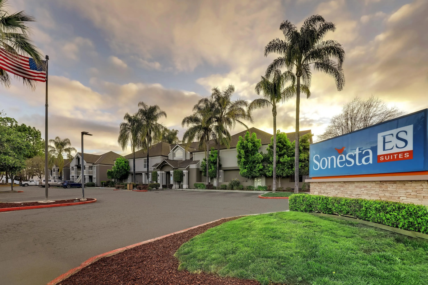 Sonesta ES Suites San Jose Airport