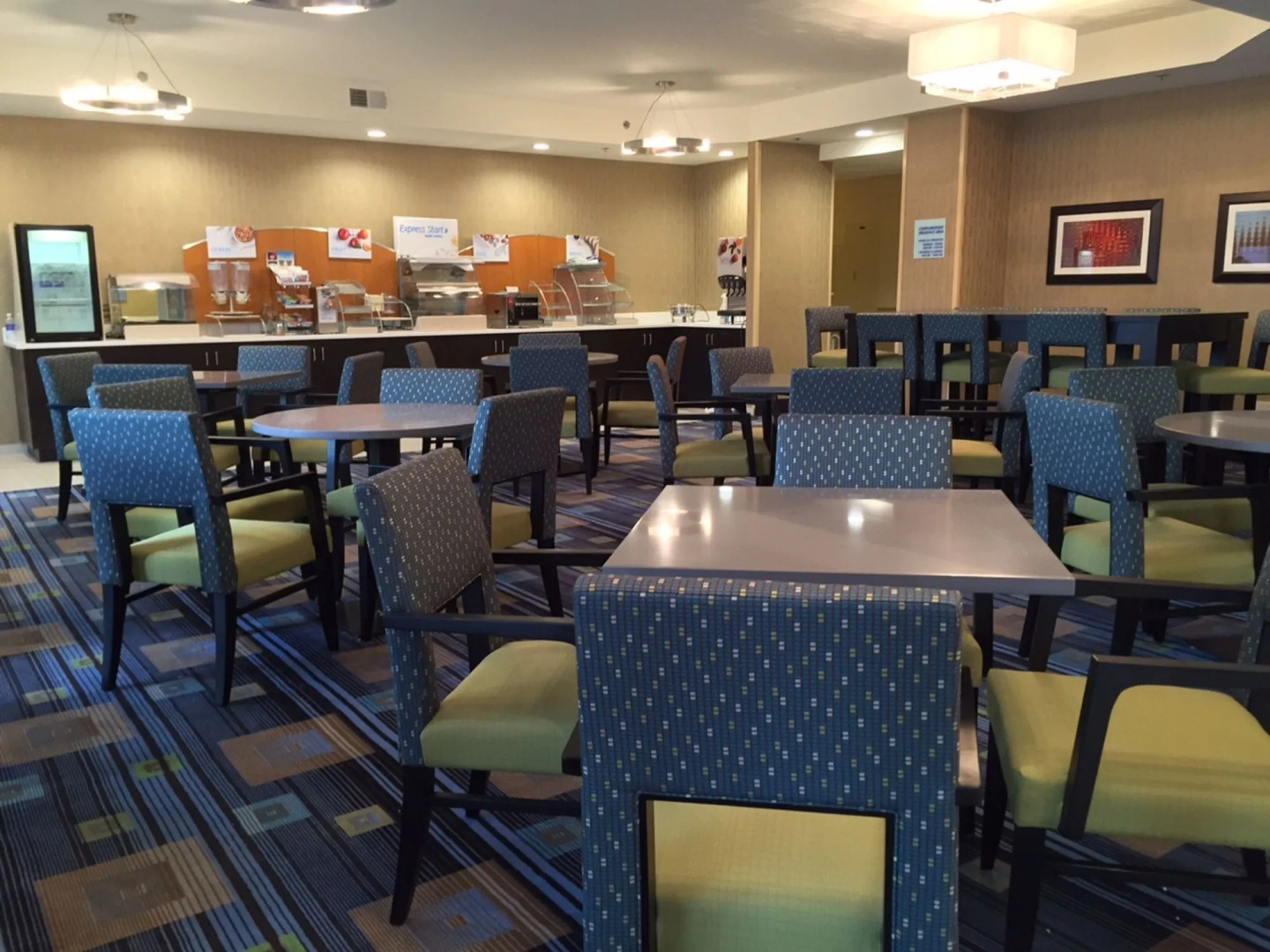 Holiday Inn Express Chicago NW - Arlington Heights by IHG