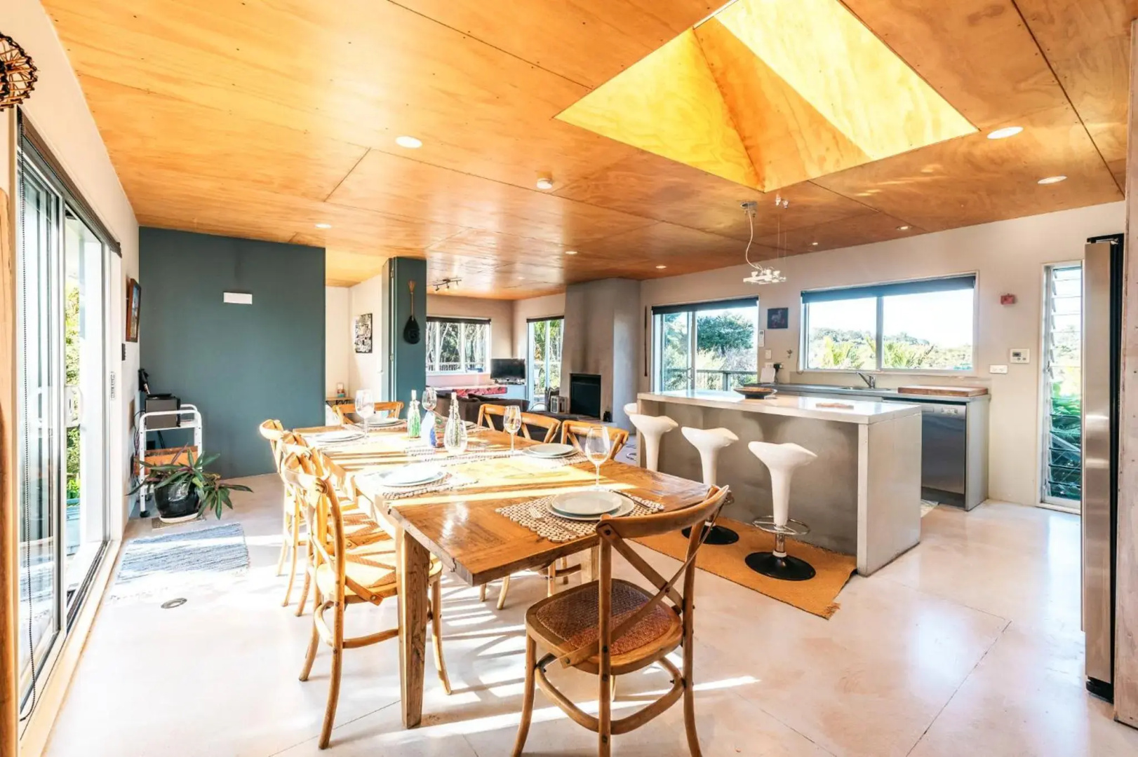 The Fat Pigeon - Omiha Holiday Home