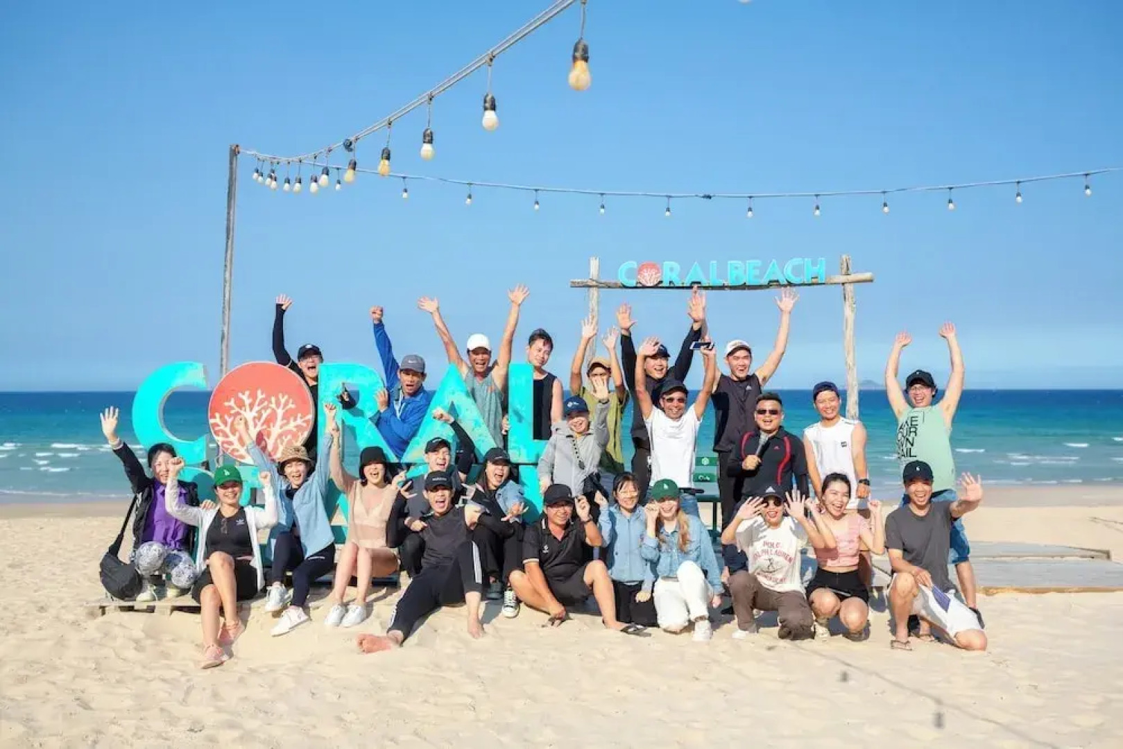 EMS HOUSE Sea View Apartment - The Arena Cam Ranh