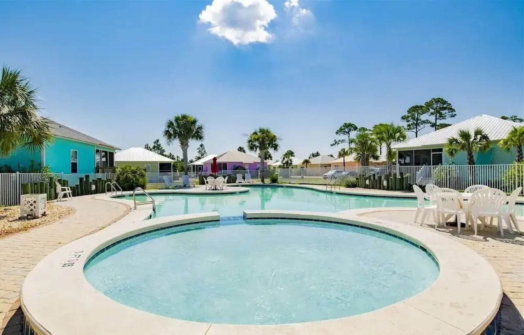 The Rookery Iii 7001 3 Bedroom Cottage by RedAwning