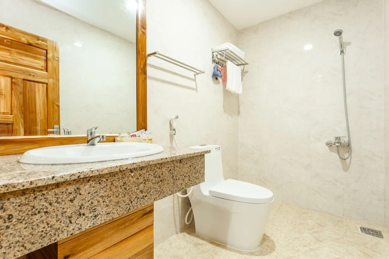 OYO 326 Kim Ngoc Pq Hotel