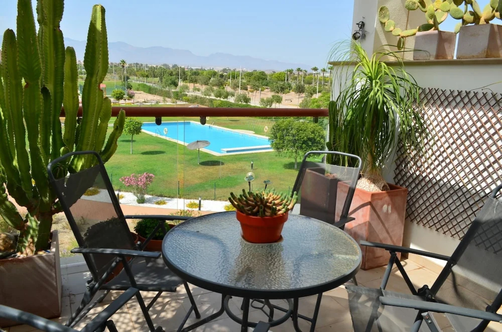 Apartamento Alborán-El Toyo