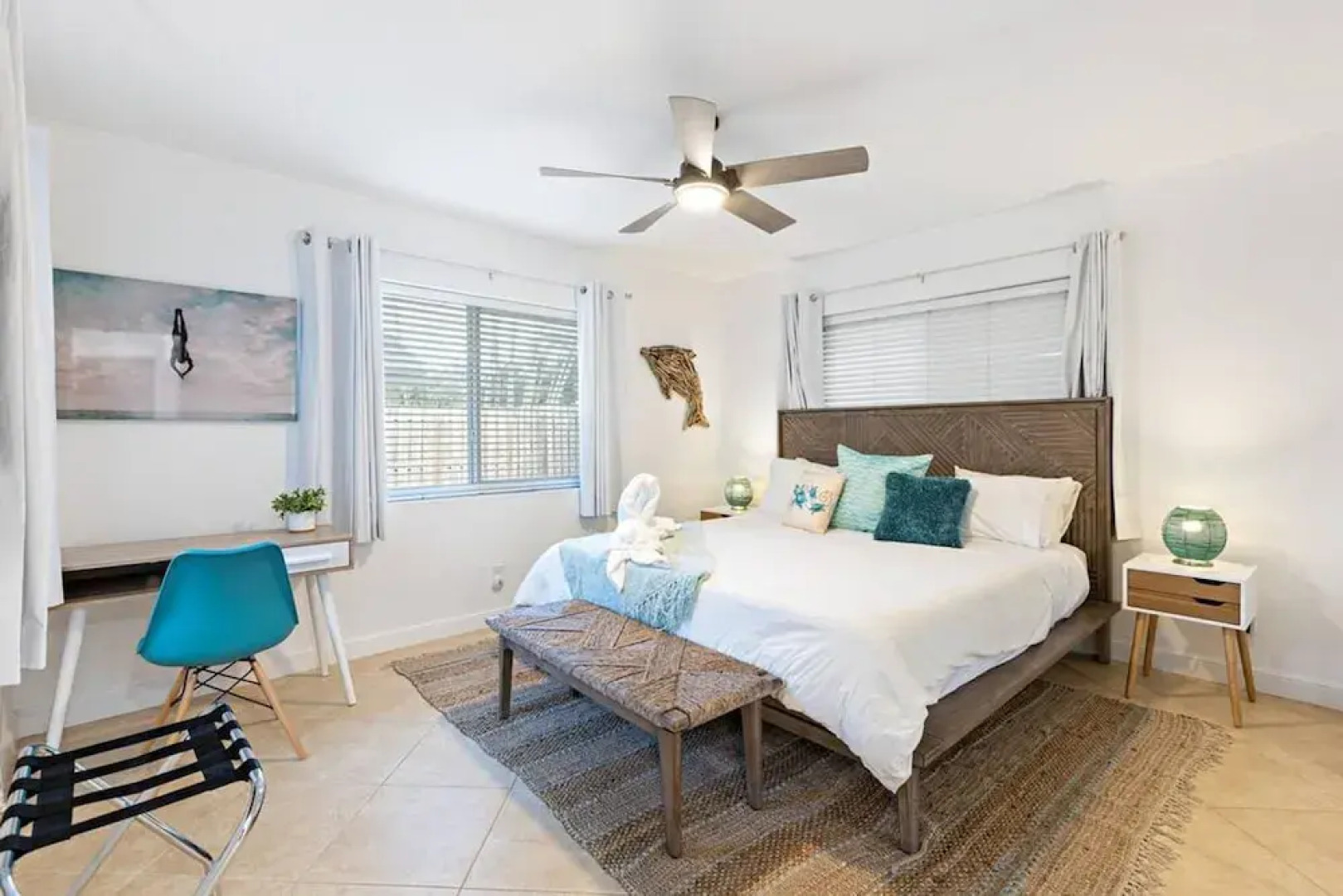 Walking Distance to the Beach 3Br House With Pool