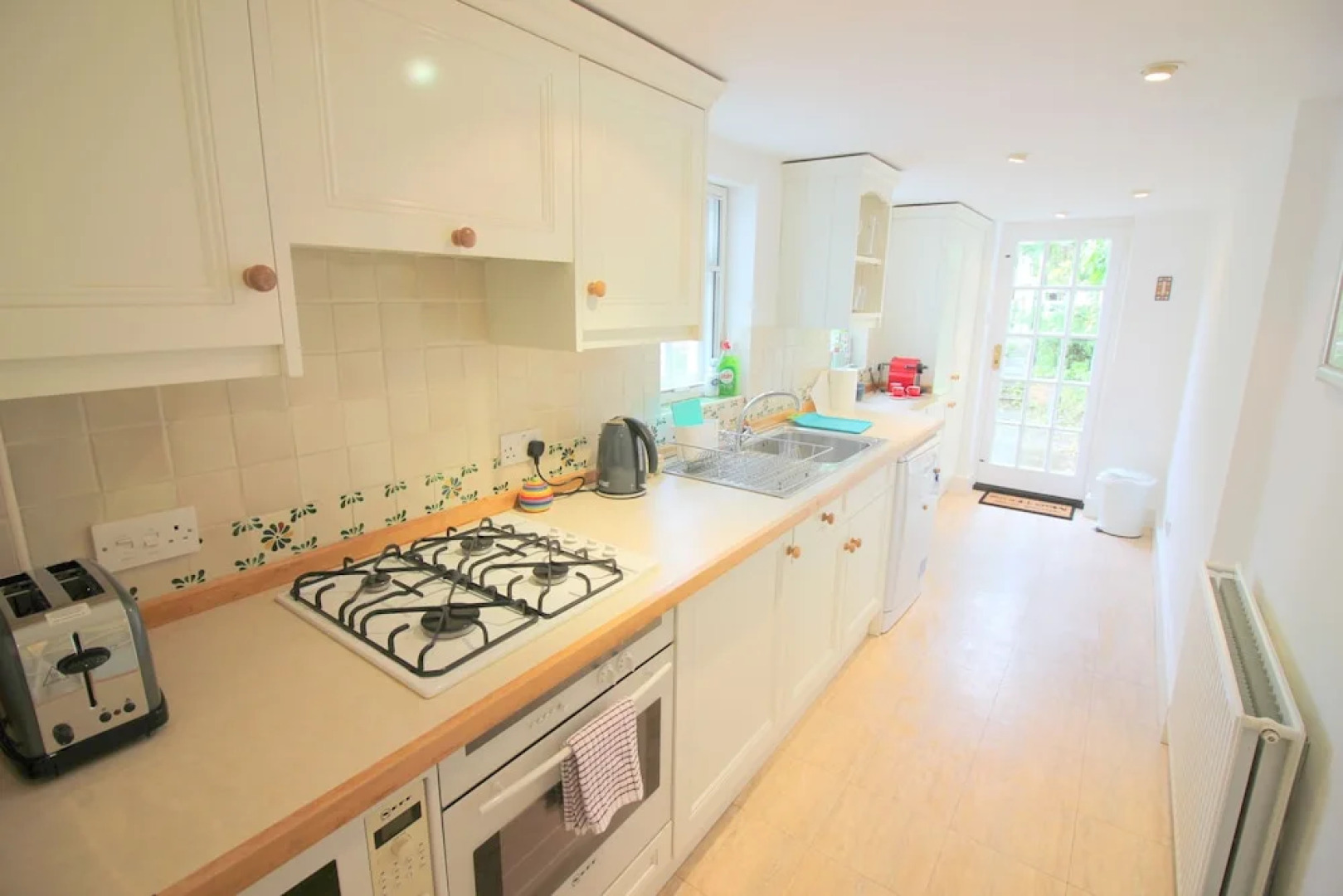 The Great Observatory (Peymans)