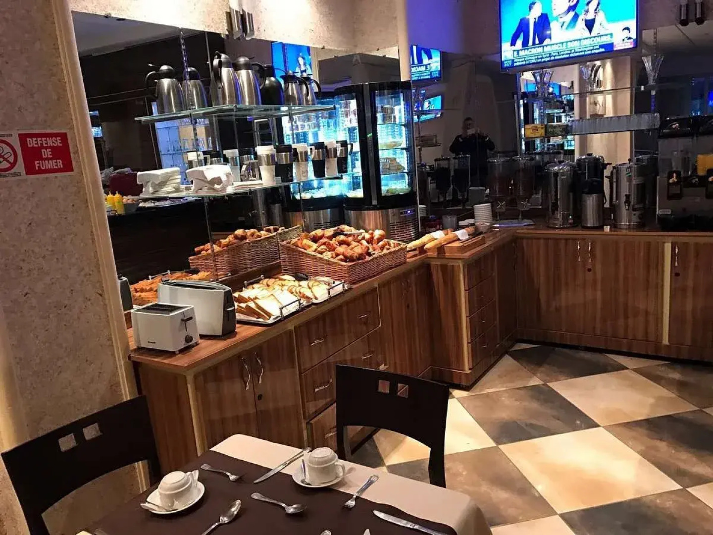 Hotel Restaurant La Roseraie