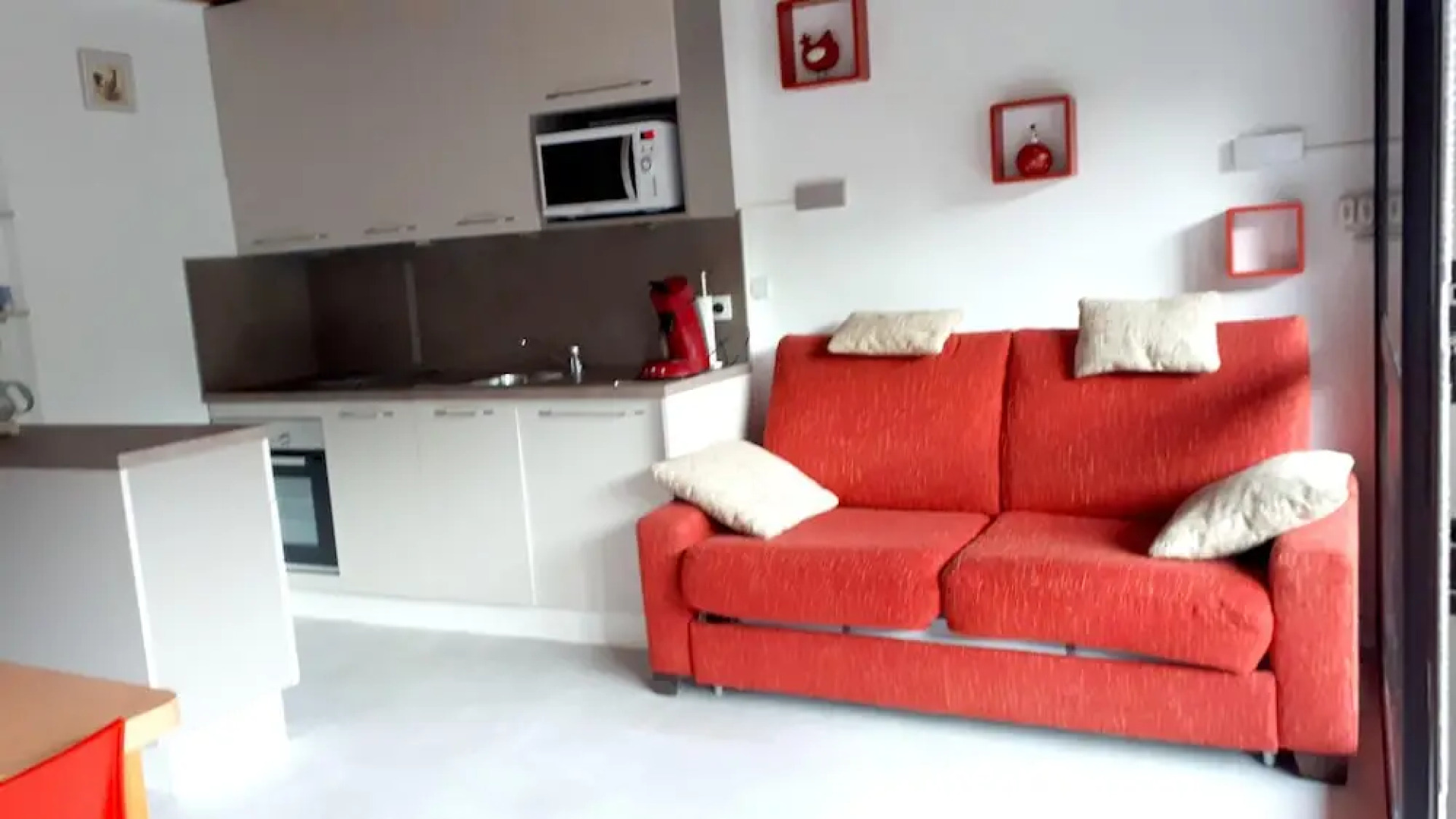 Studio in Les Carroz, With Wonderful Mountain View and Furnished Balco