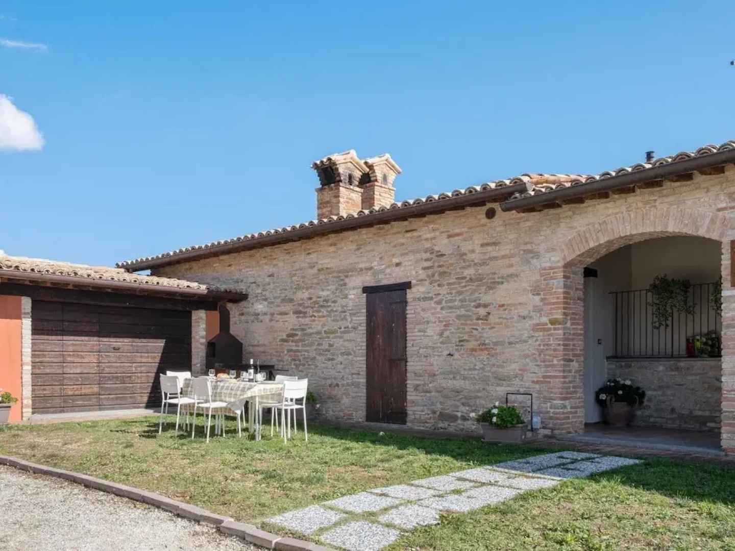 Authentic Marche Hideaway