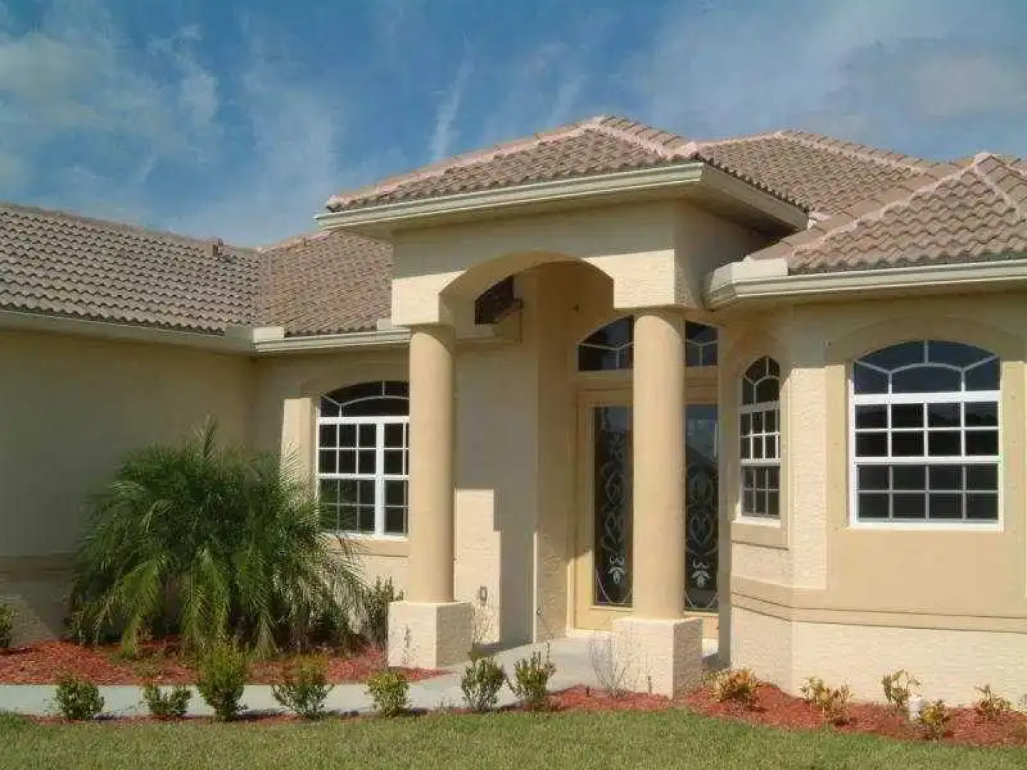 Gulfcoast Holiday Homes - Cape Coral