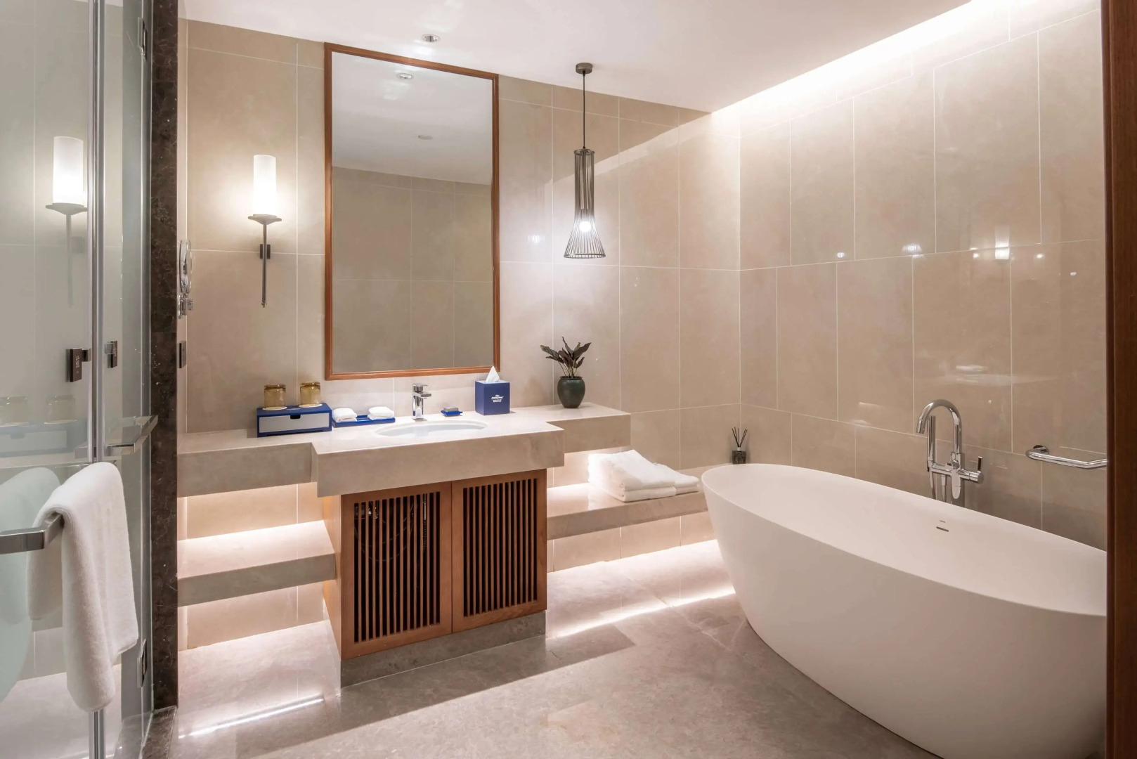 Howard Johnson the Bund Hotel Gasa