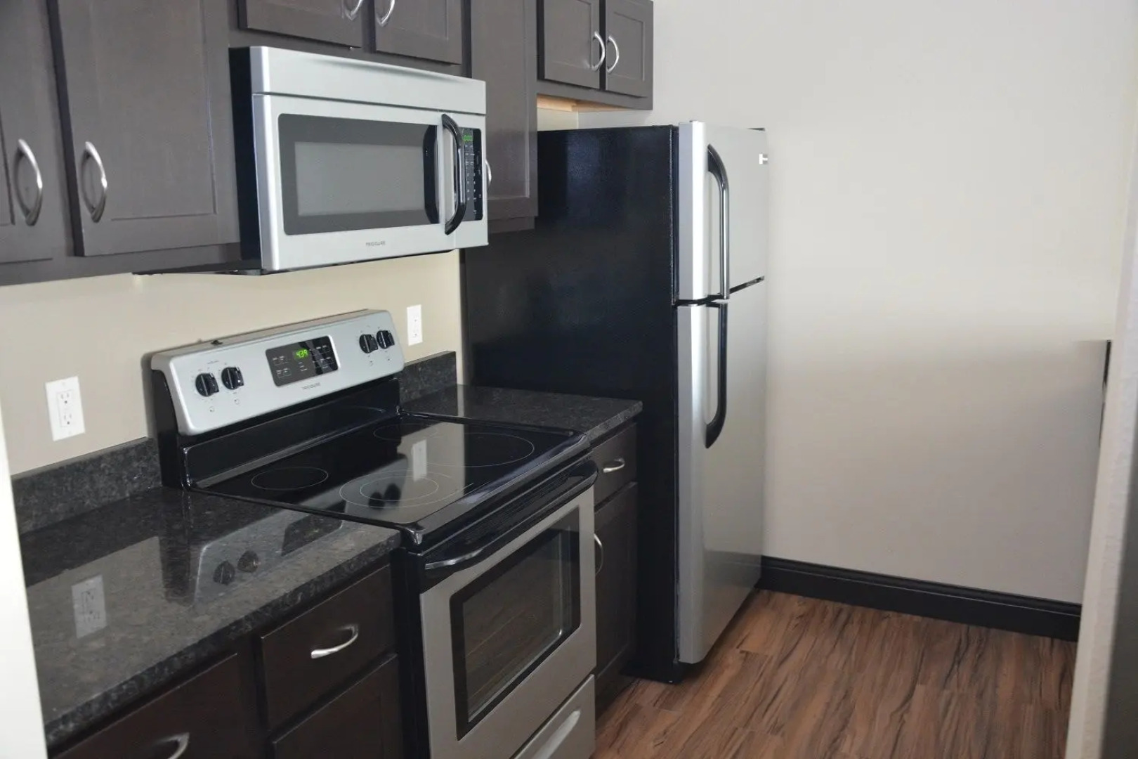 Roosevelt Inn and Suites