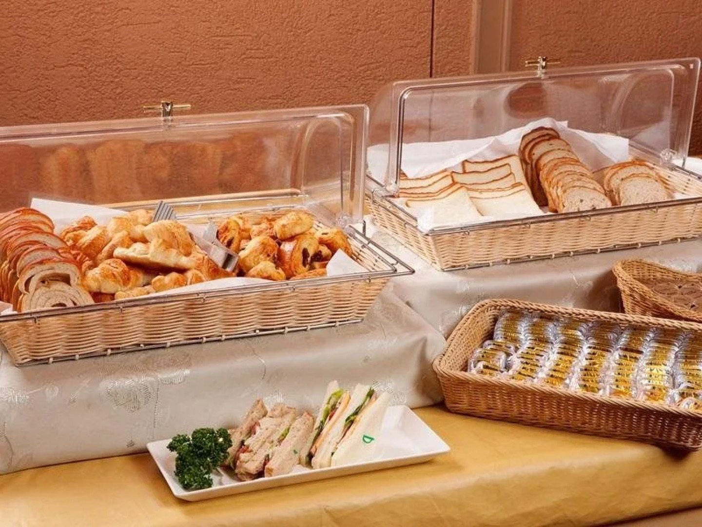 Tateshina Wanwan Paradise Cottage